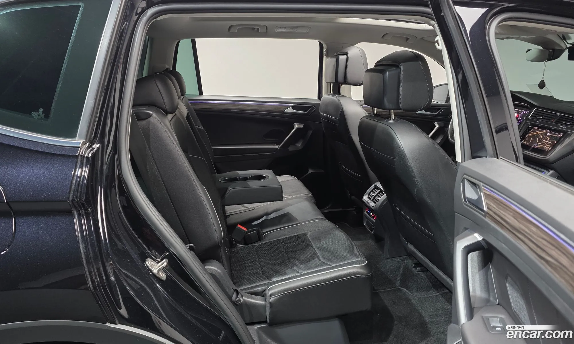 Volkswagen Tiguan Allspace 2023 — 23