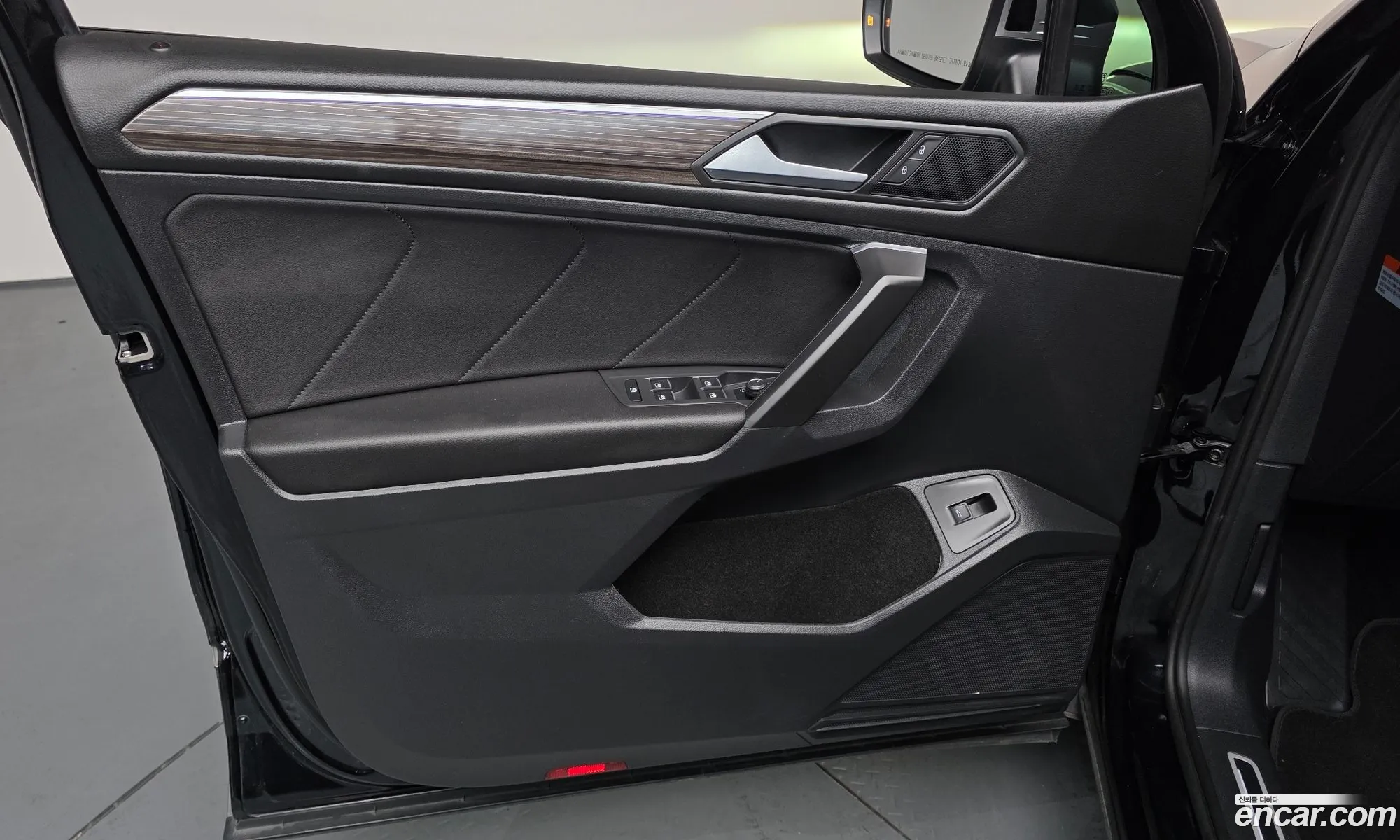Volkswagen Tiguan Allspace 2023 — 30