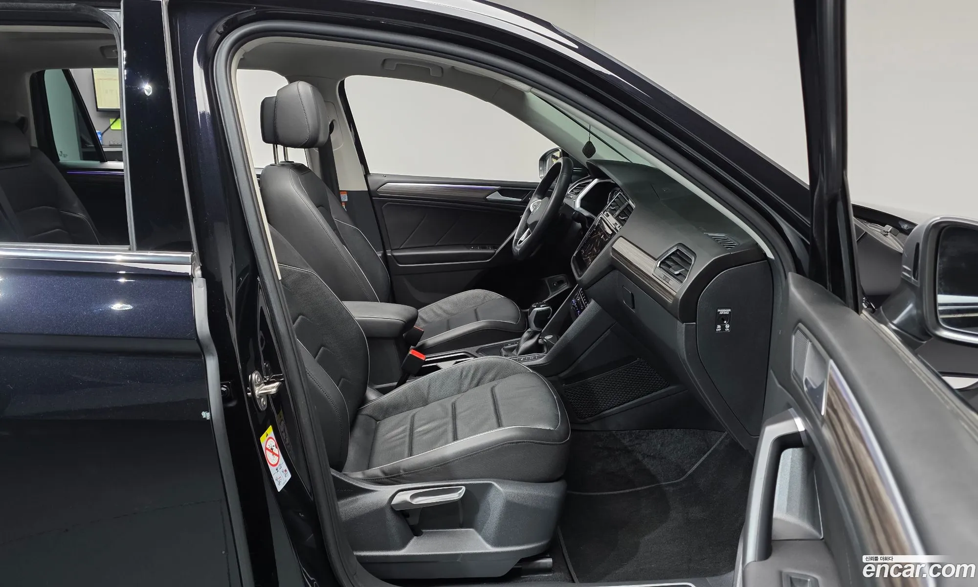 Volkswagen Tiguan Allspace 2023 — 24