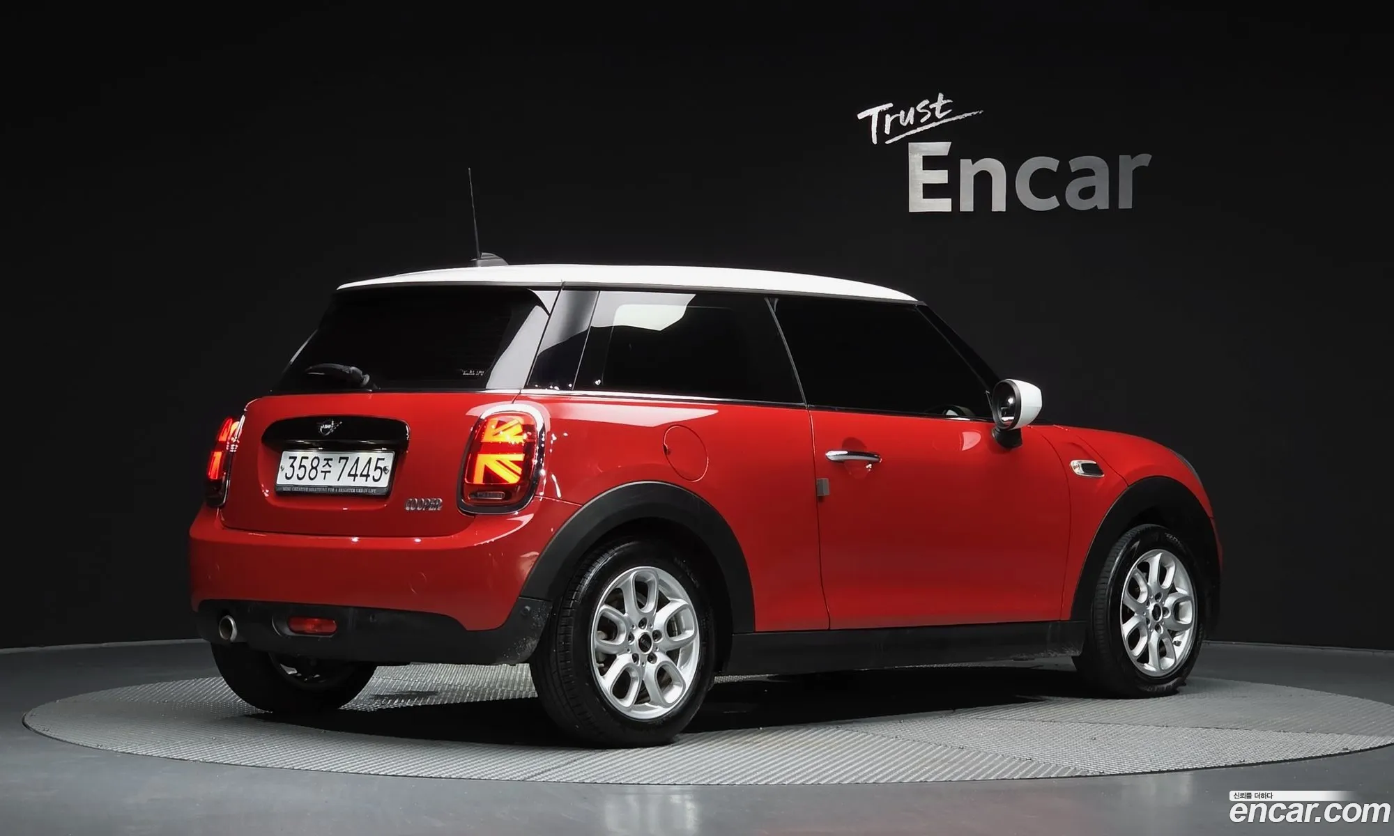 Mini Cooper 2020 — 2