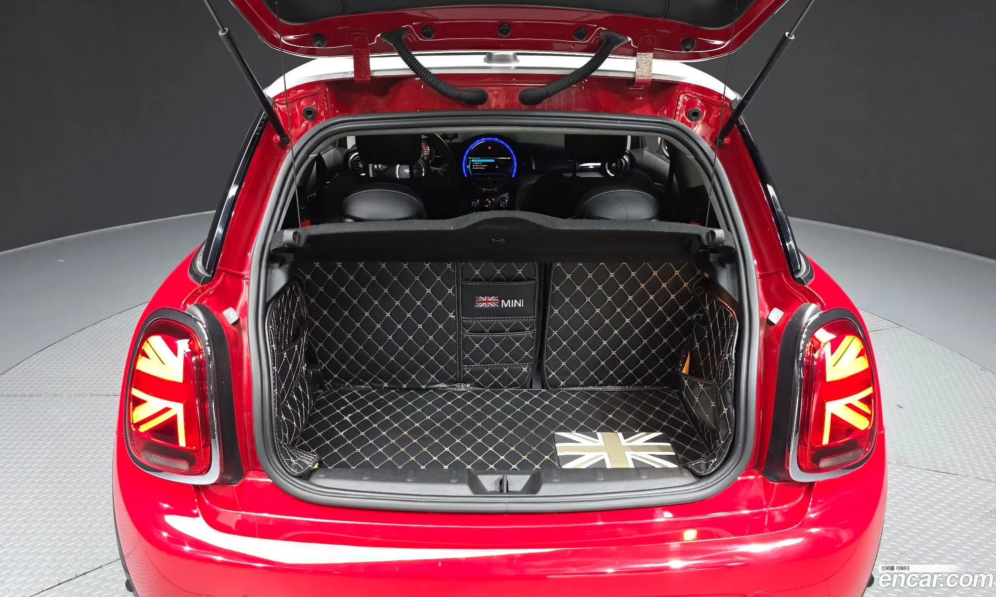 Mini Cooper 2020 — 14