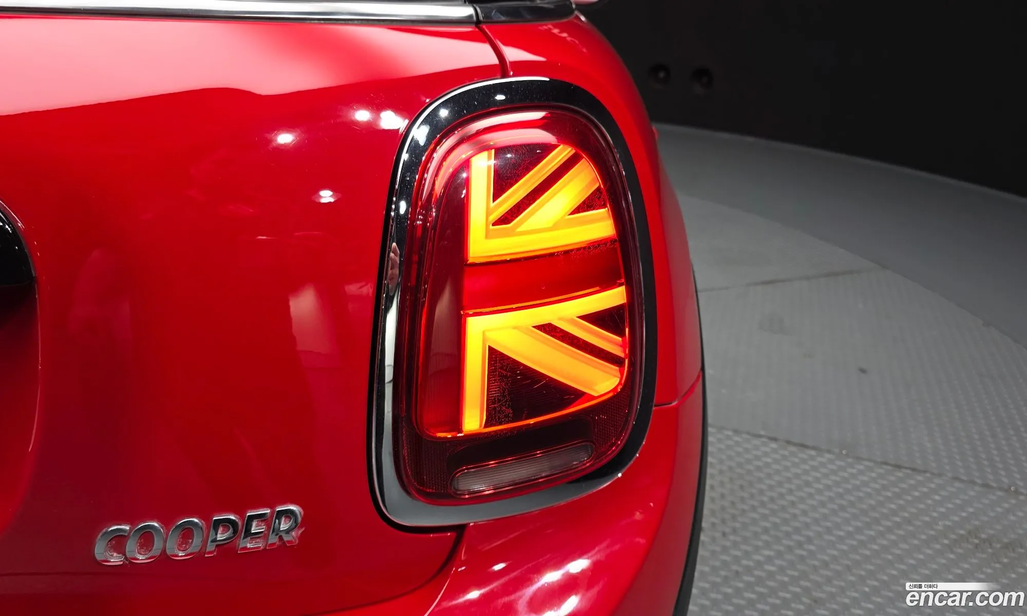 Mini Cooper 2020 — 25