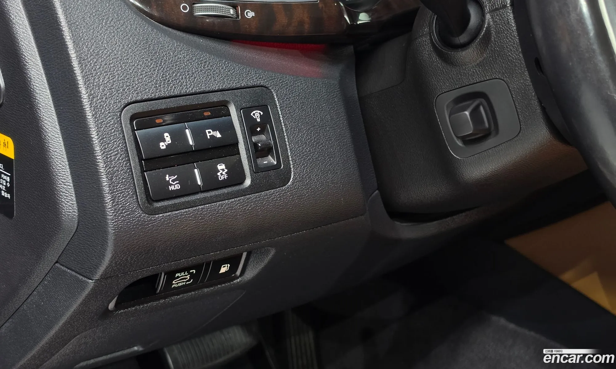 Kia K9 2016 KNALW413BGS033705 — 4