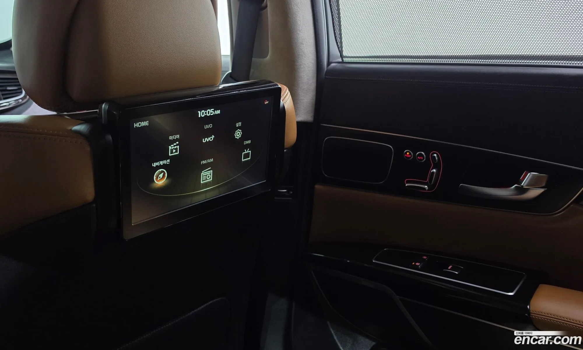 Kia K9 2016 KNALW413BGS033705 — 14