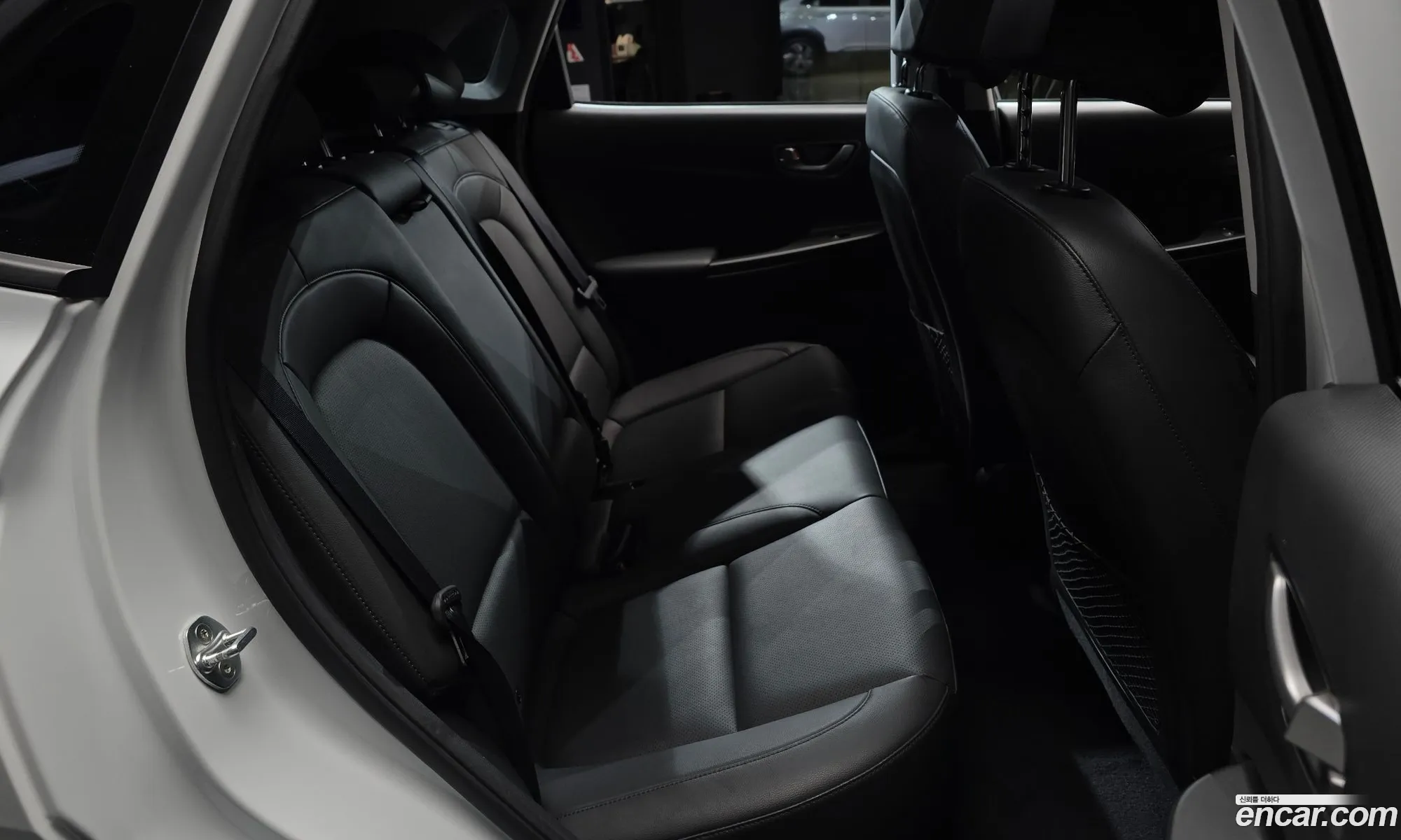 Hyundai Kona Electric 2019 — 3