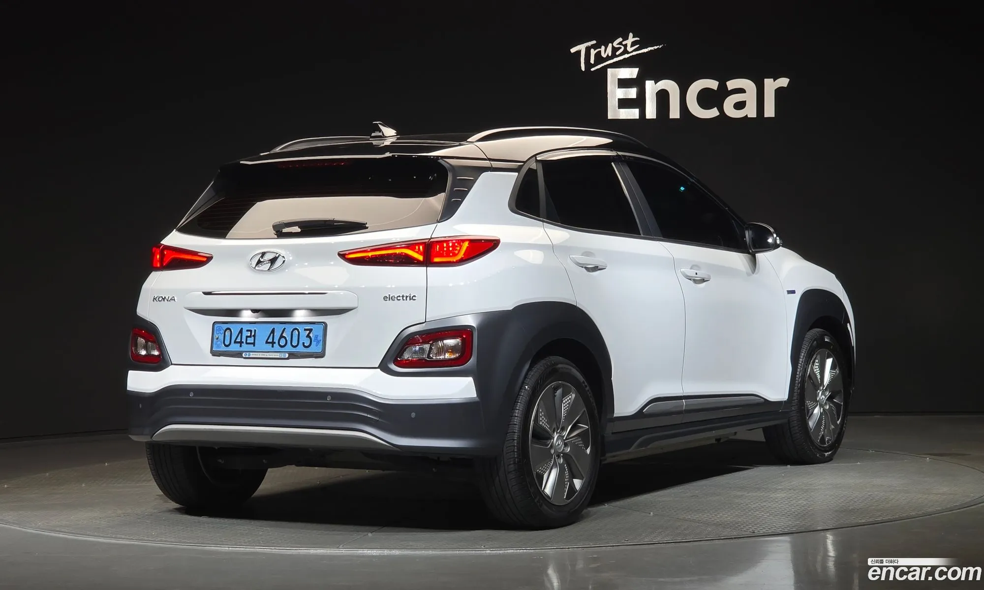 Hyundai Kona Electric 2019 — 18