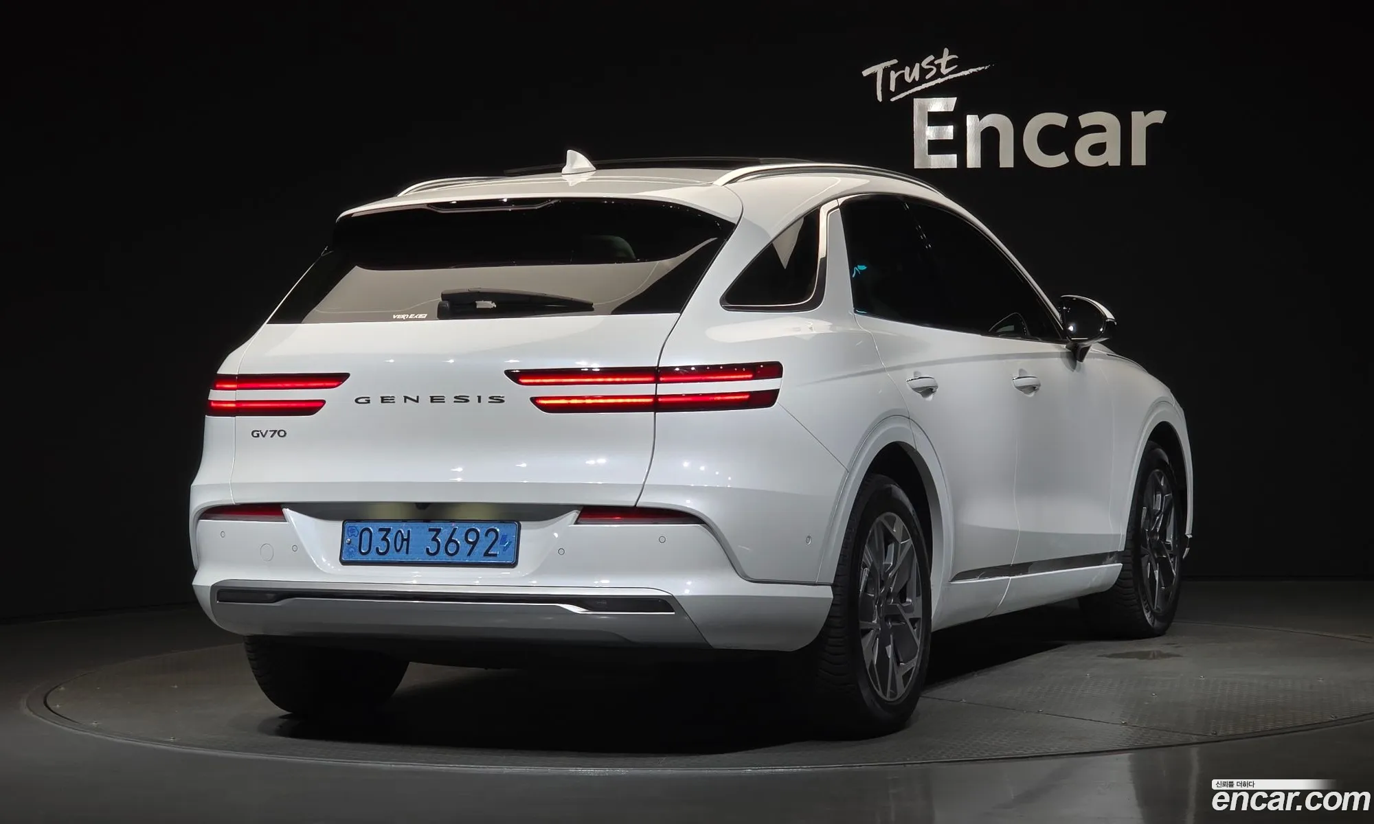 Genesis Electrified GV70