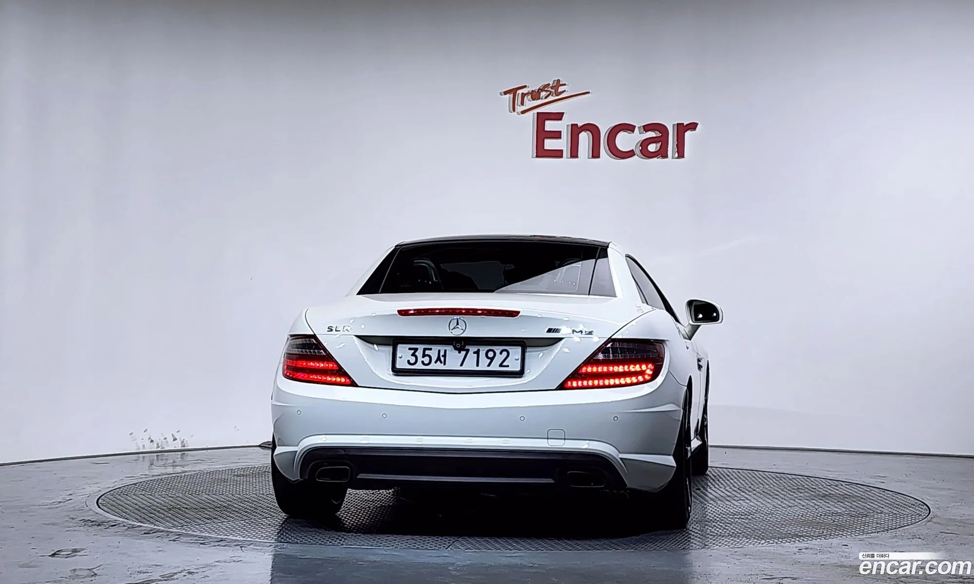 Mercedes-Benz SLK-Class 2013 WDDPK4JA2DF060782 — 17
