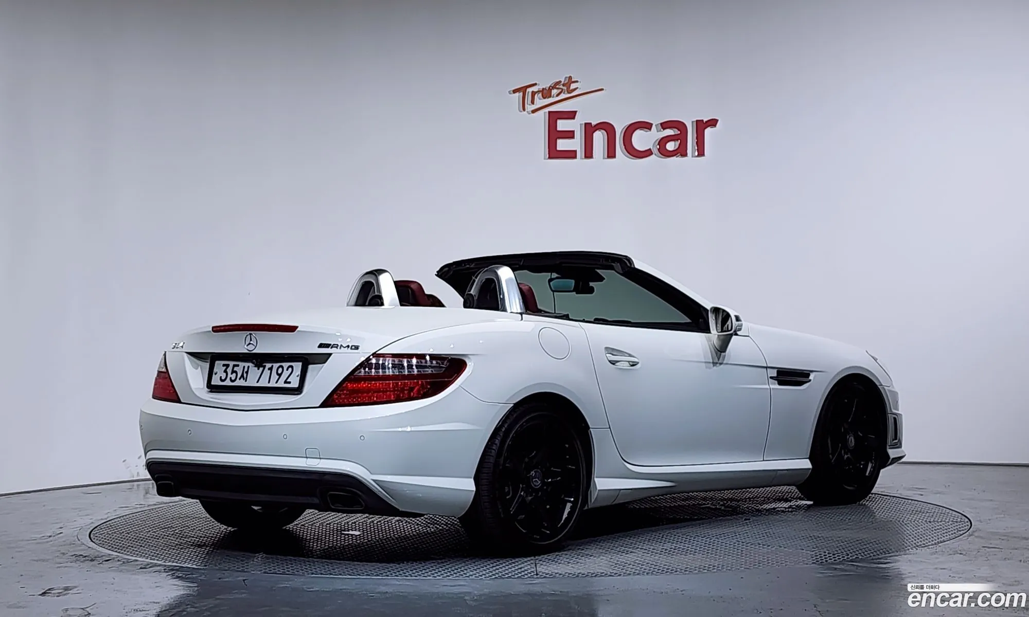 Mercedes-Benz SLK-Class 2013 WDDPK4JA2DF060782 — 15