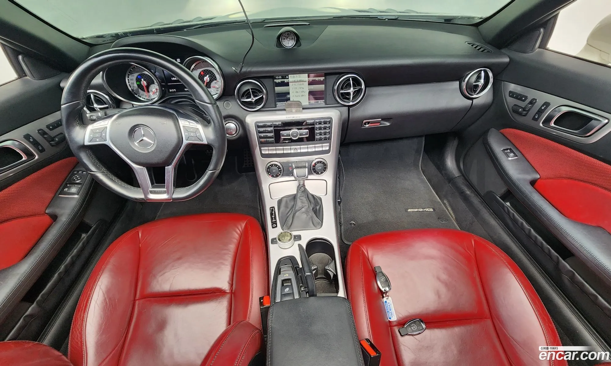 Mercedes-Benz SLK-Class 2013 WDDPK4JA2DF060782 — 14