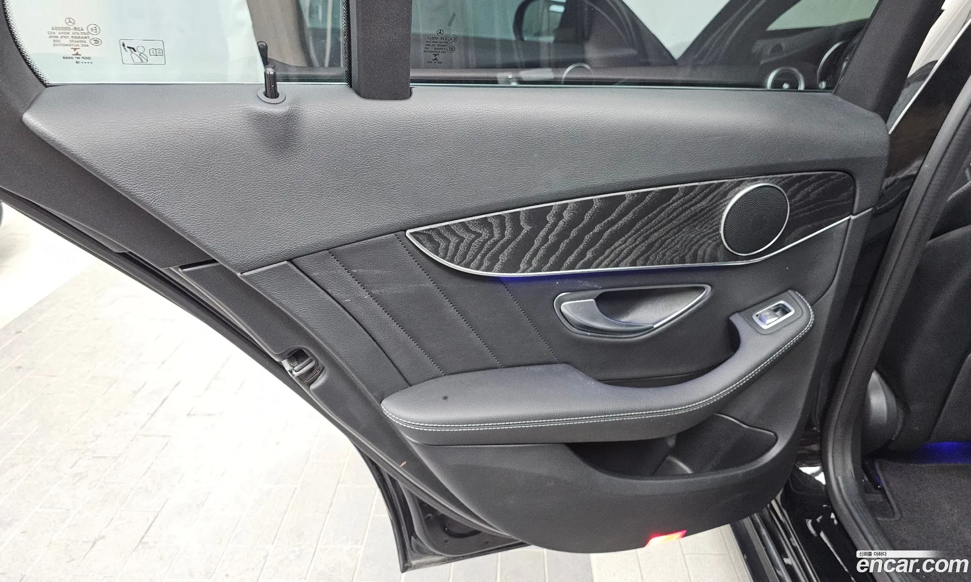 Mercedes-Benz C-Class W205 2019 — 11