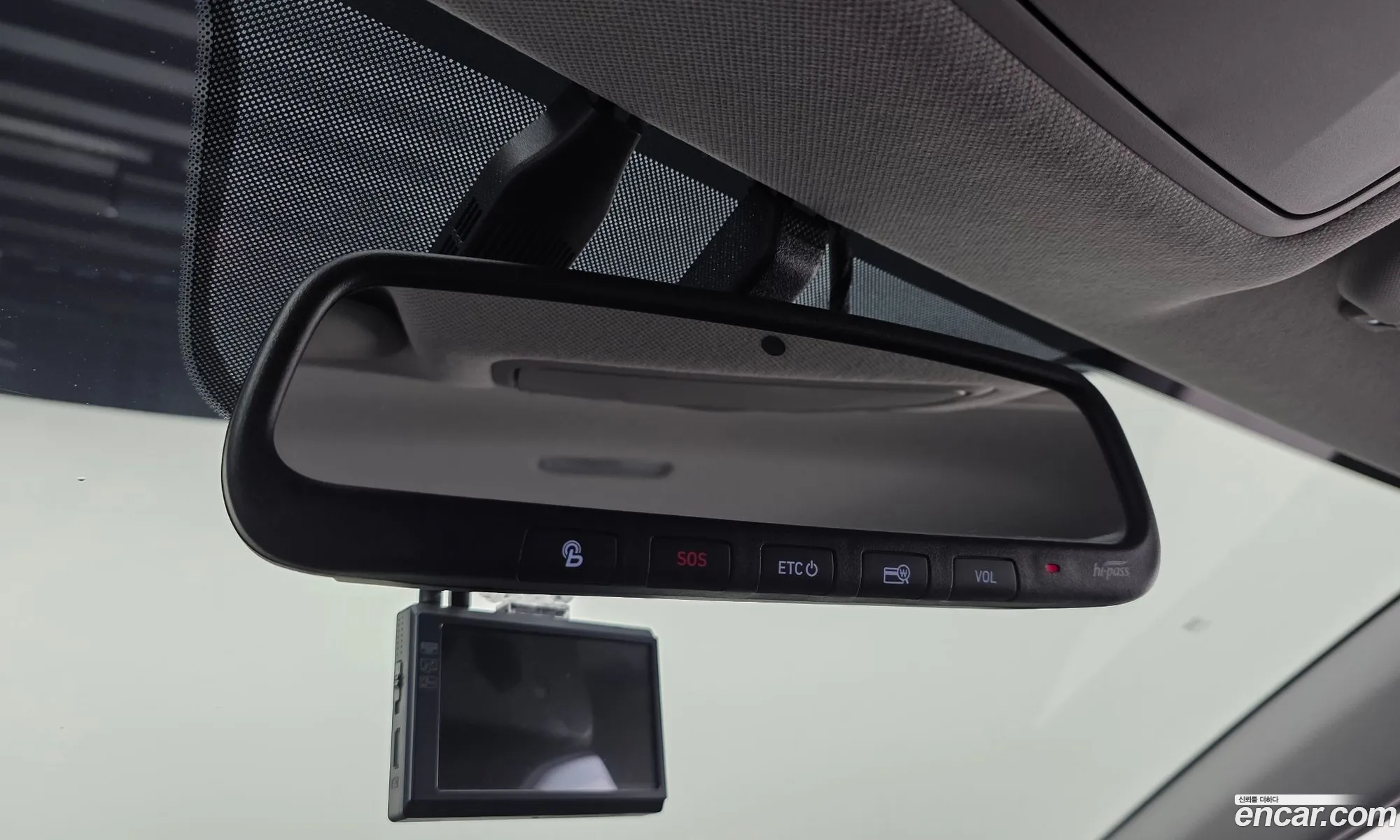 Hyundai Elantra AD 2020 — 28