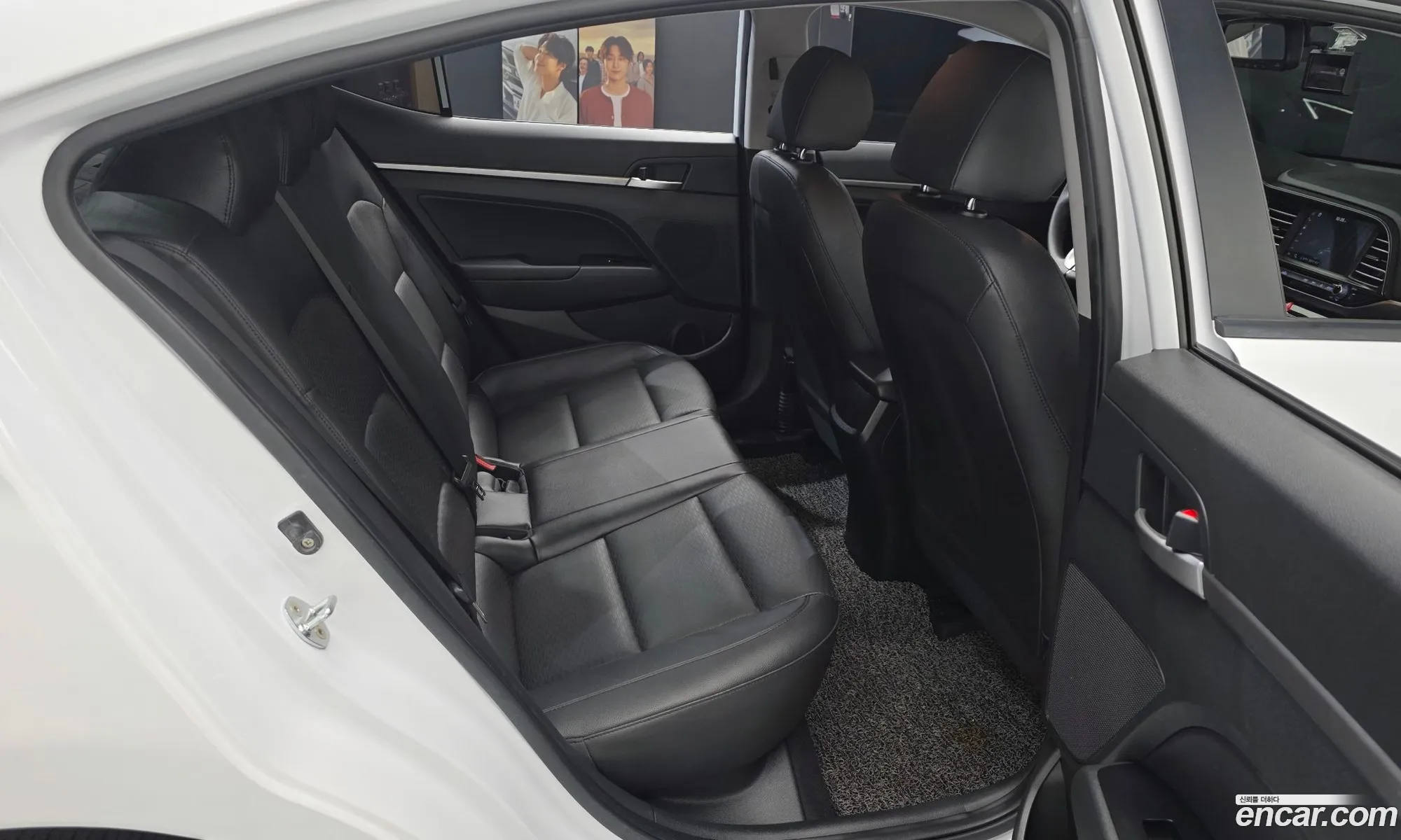Hyundai Elantra AD 2020 — 5