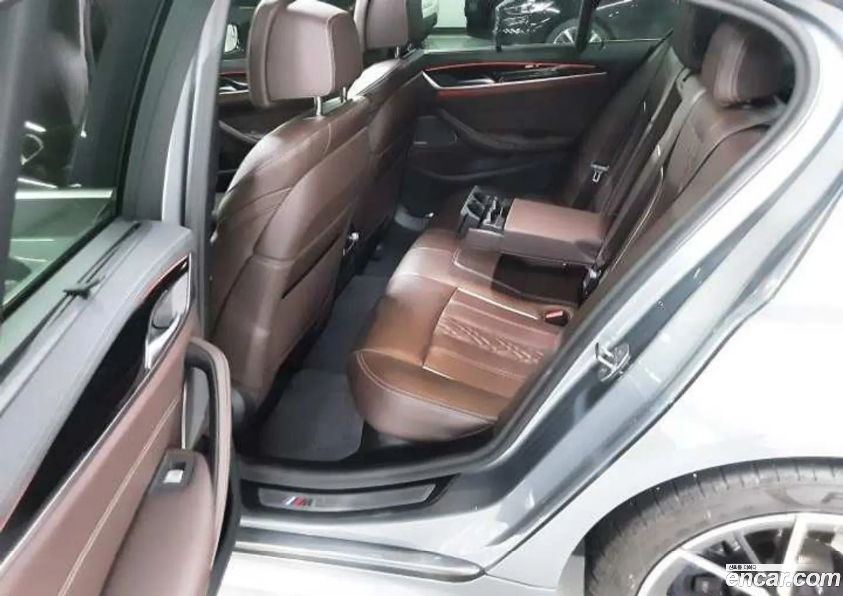 BMW 5 Series 2022 — 8