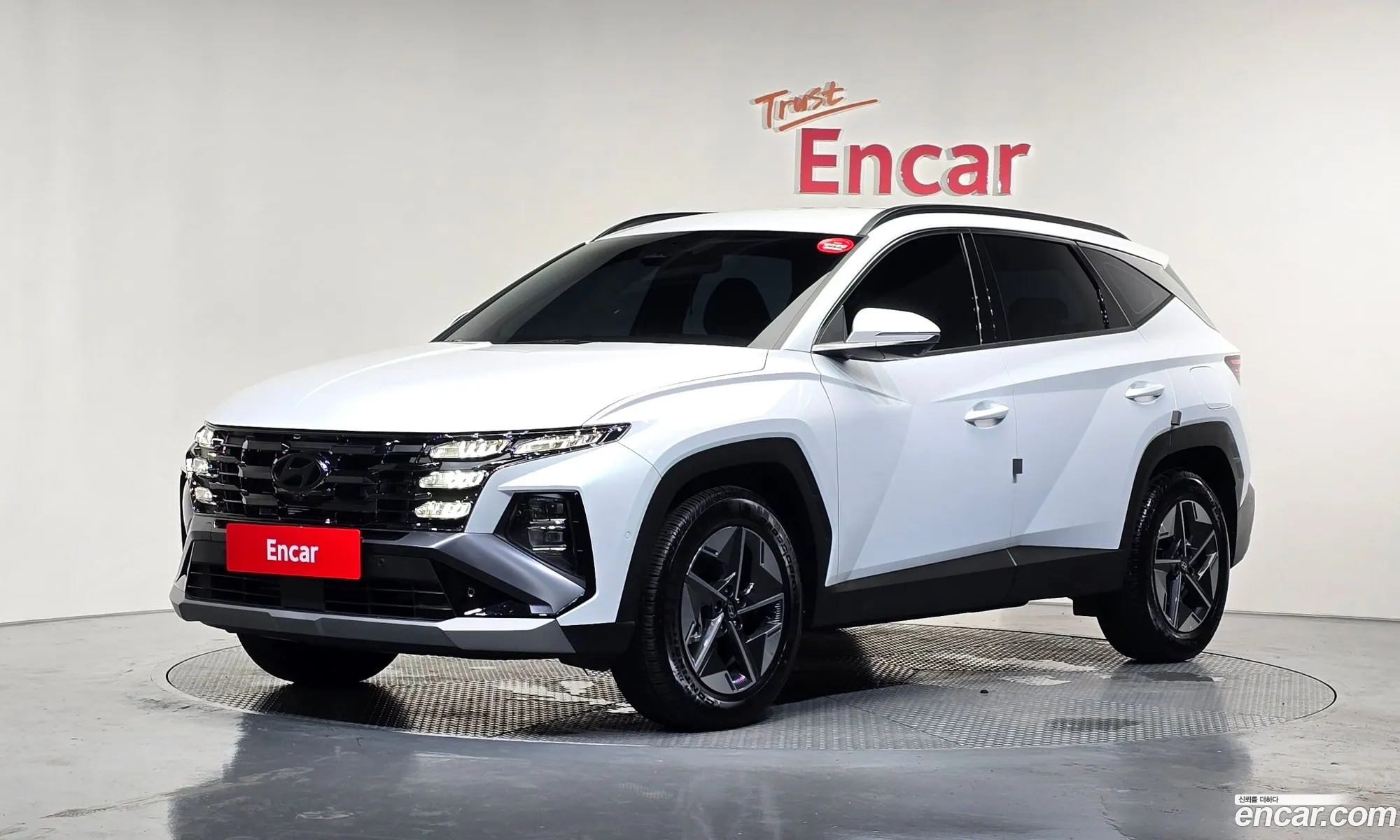 Hyundai Tucson Hybrid 2025 — 31
