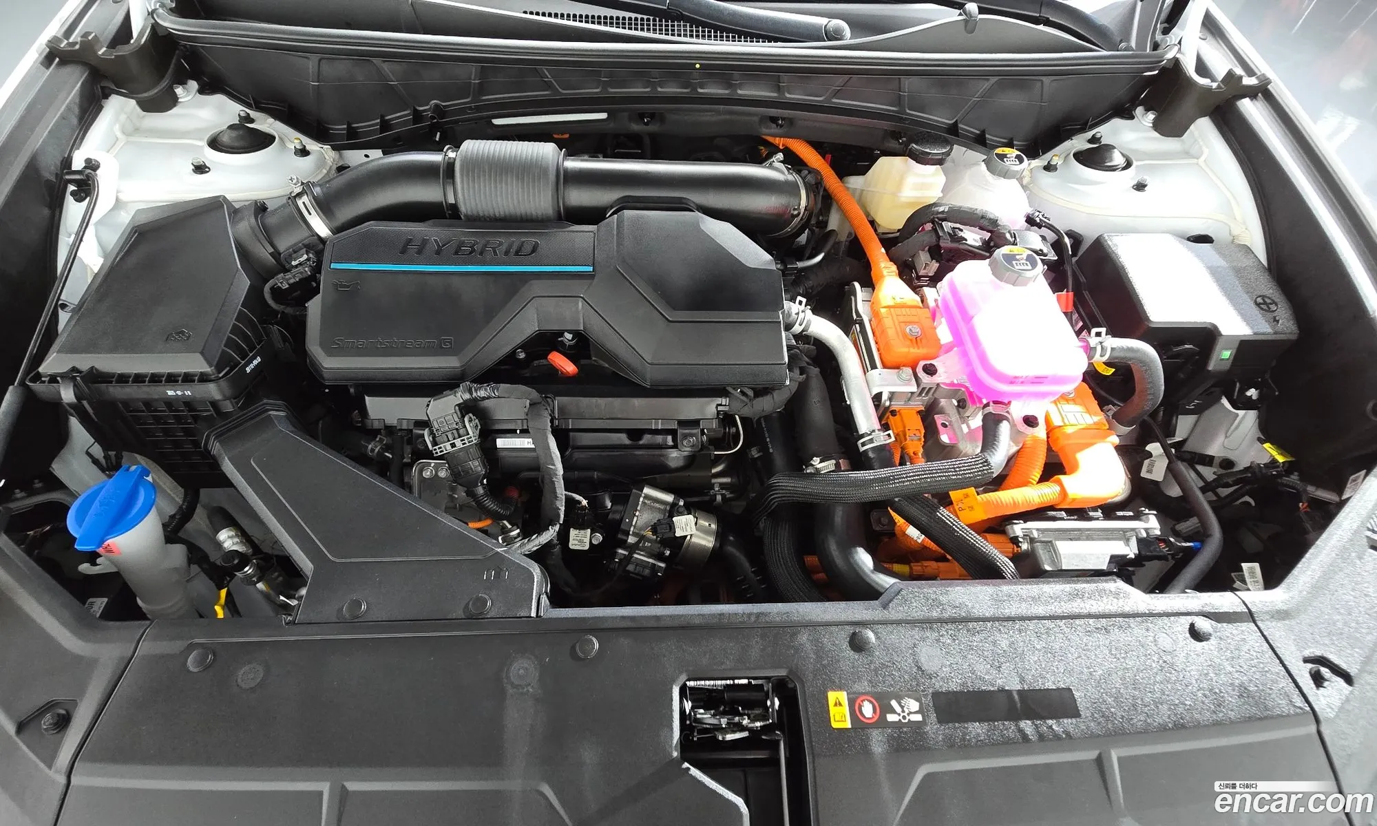 Hyundai Tucson Hybrid 2025 — 4