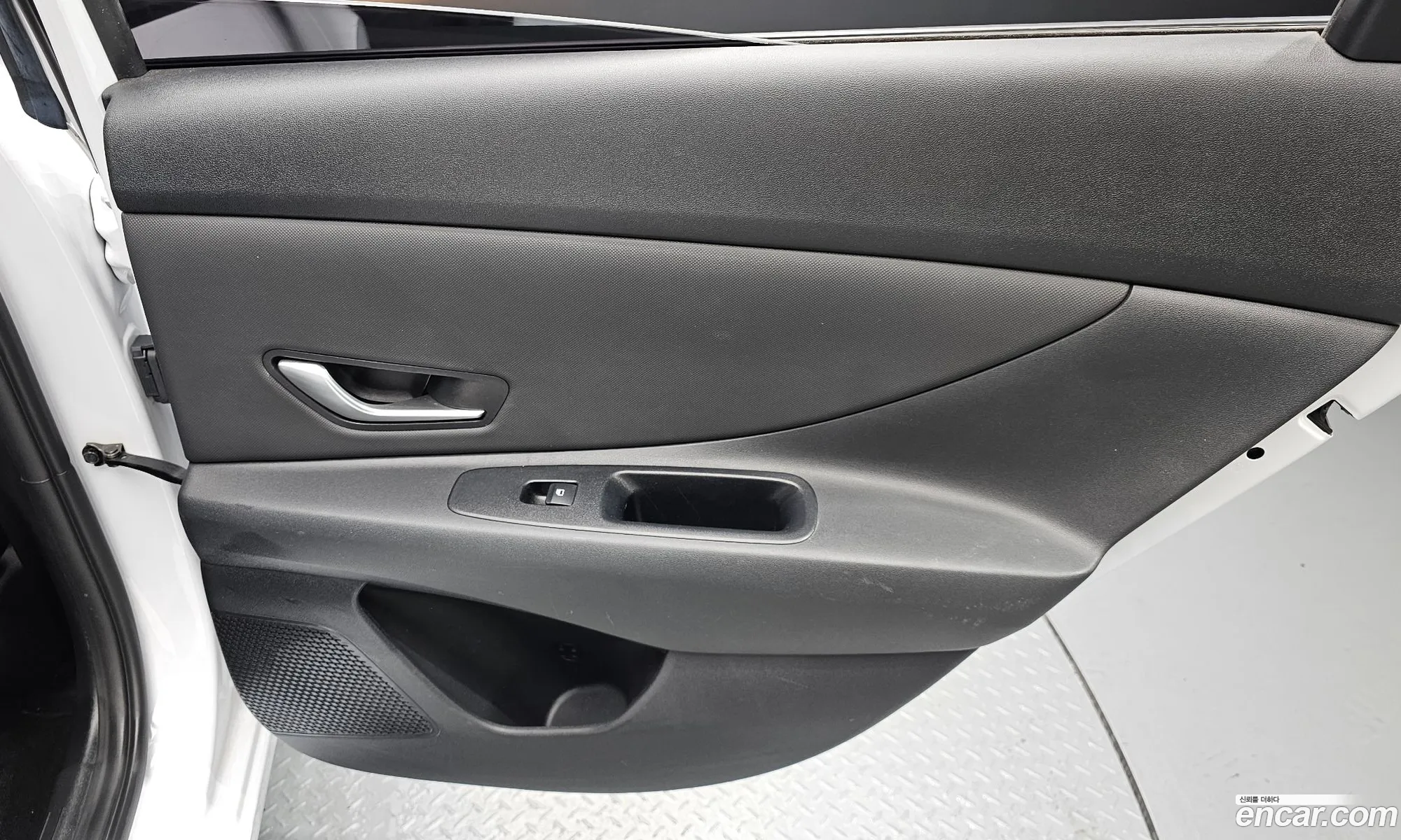 Hyundai Elantra 2021 — 26