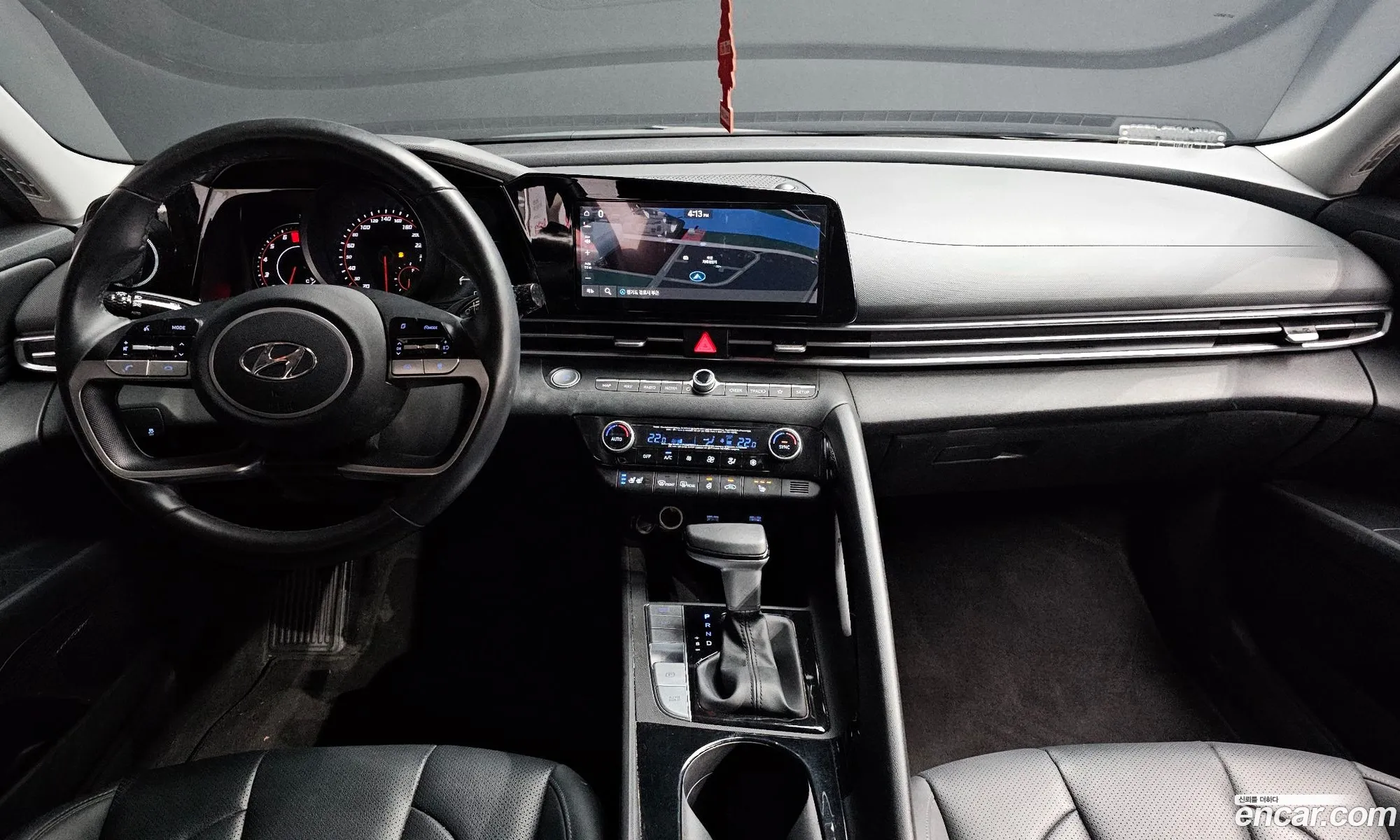 Hyundai Elantra 2021 — 18