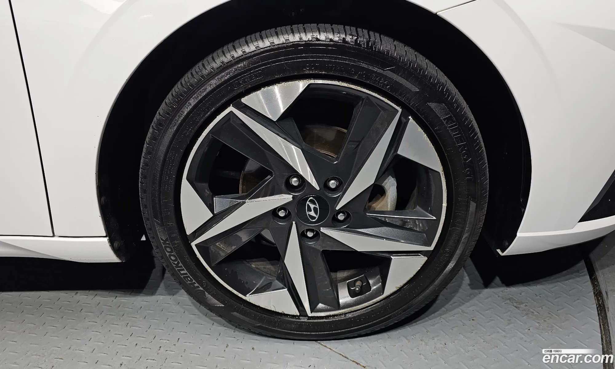 Hyundai Elantra 2021 — 9