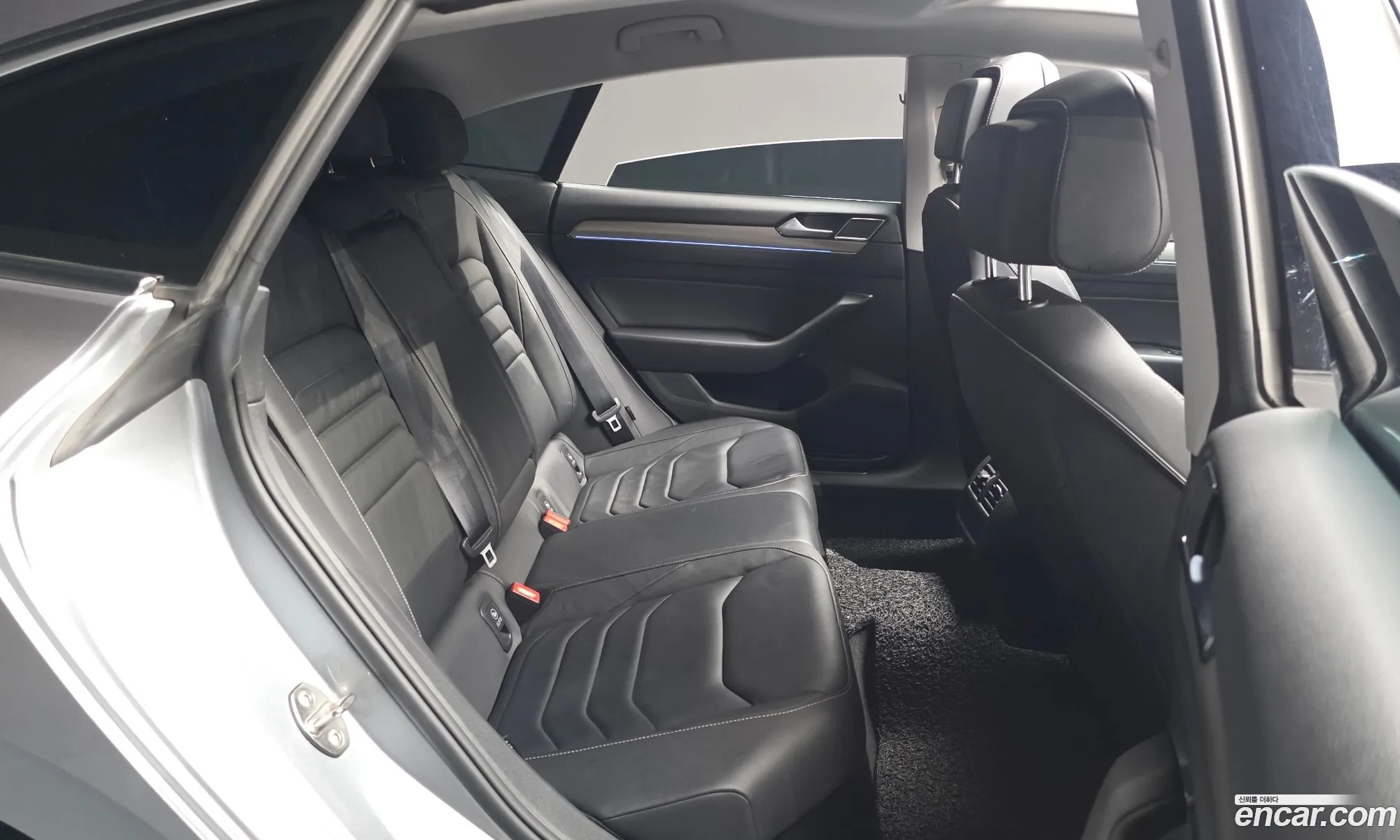 Volkswagen Arteon 2019 — 18