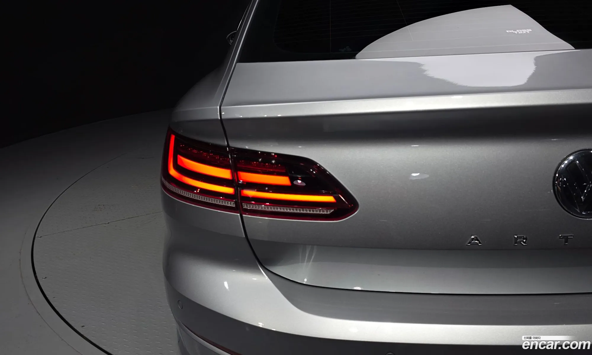 Volkswagen Arteon 2019 — 19