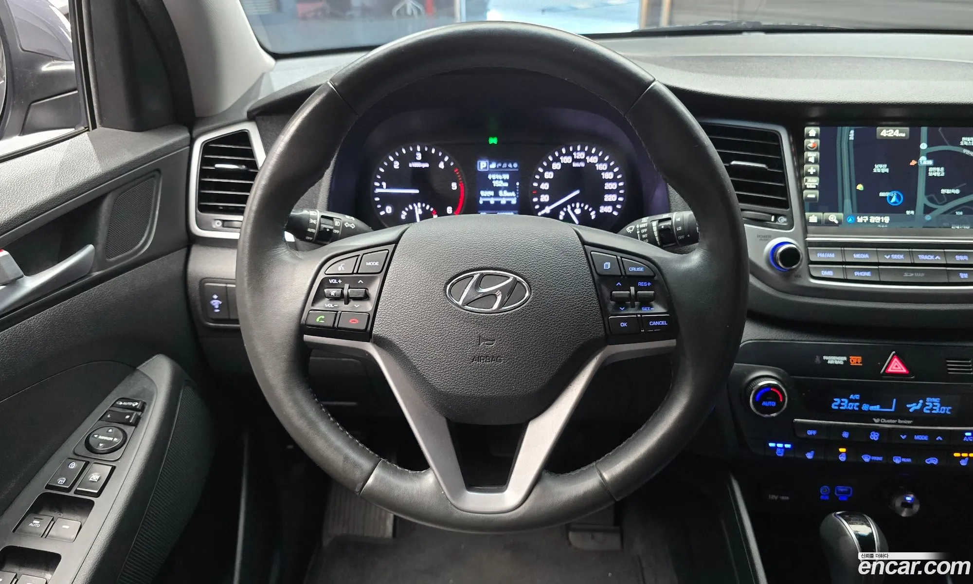 Hyundai Tucson 2017 — 17
