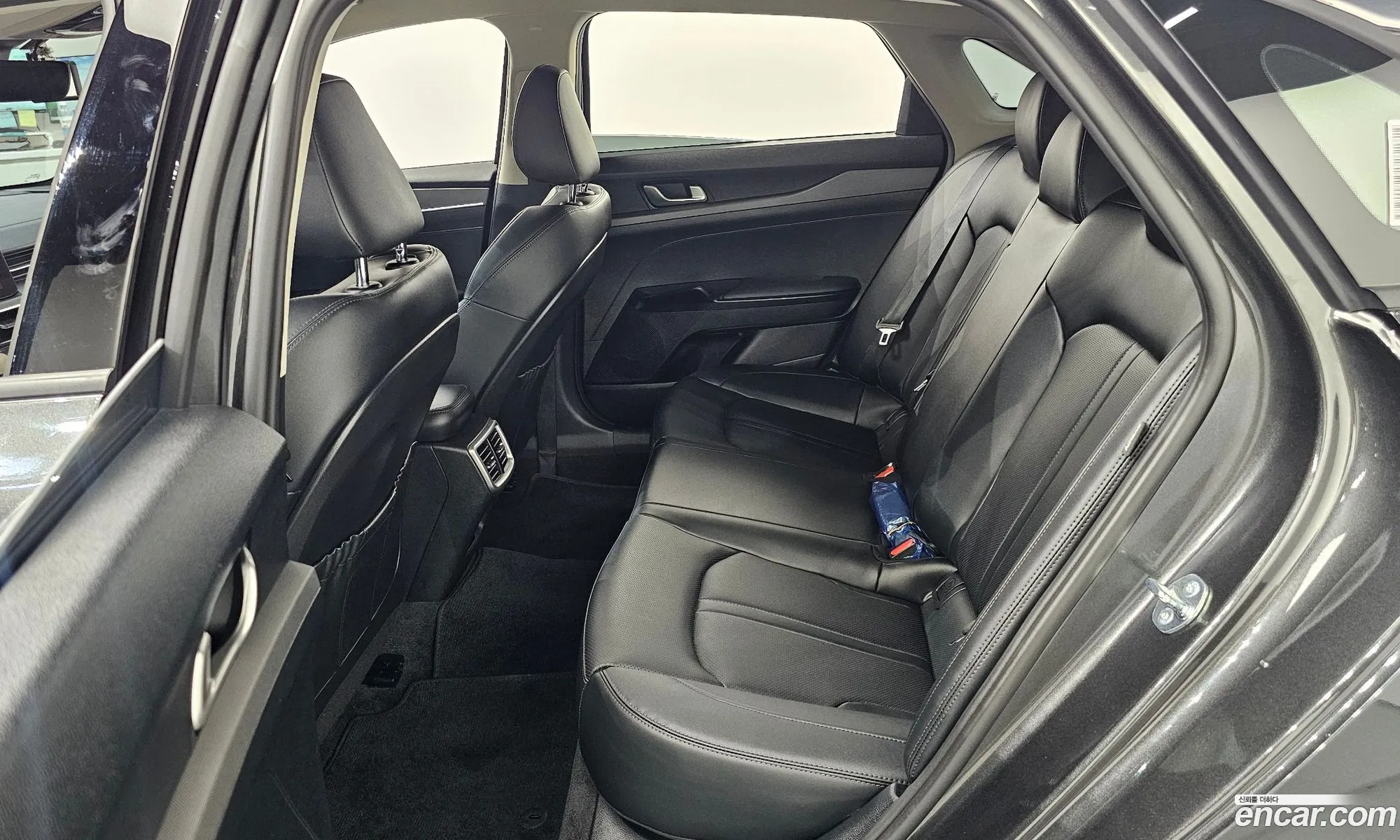 Kia K5 2025 — 19