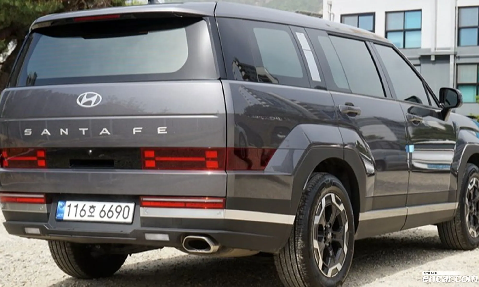 Hyundai Santa Fe 2025 — 15
