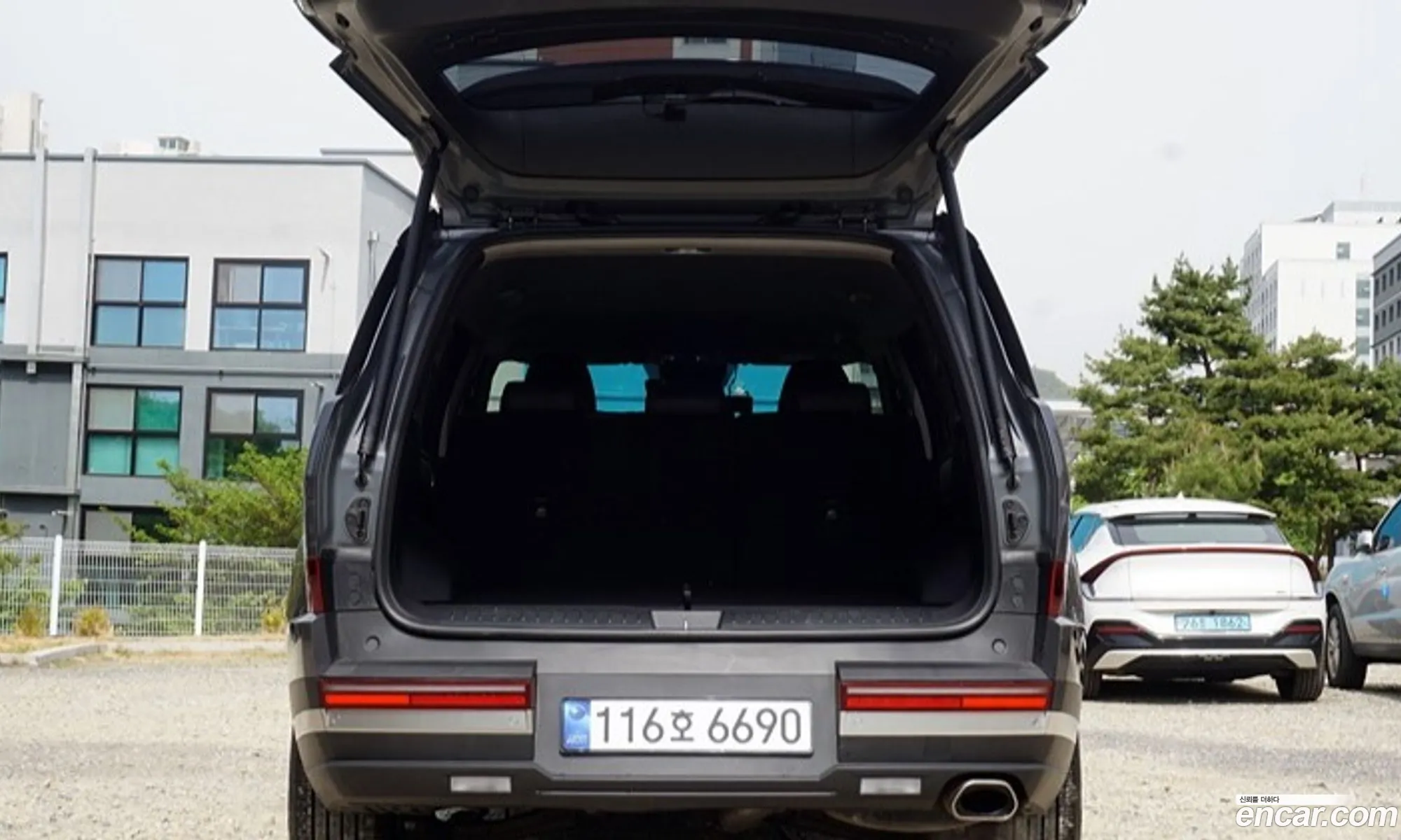 Hyundai Santa Fe 2025 — 20