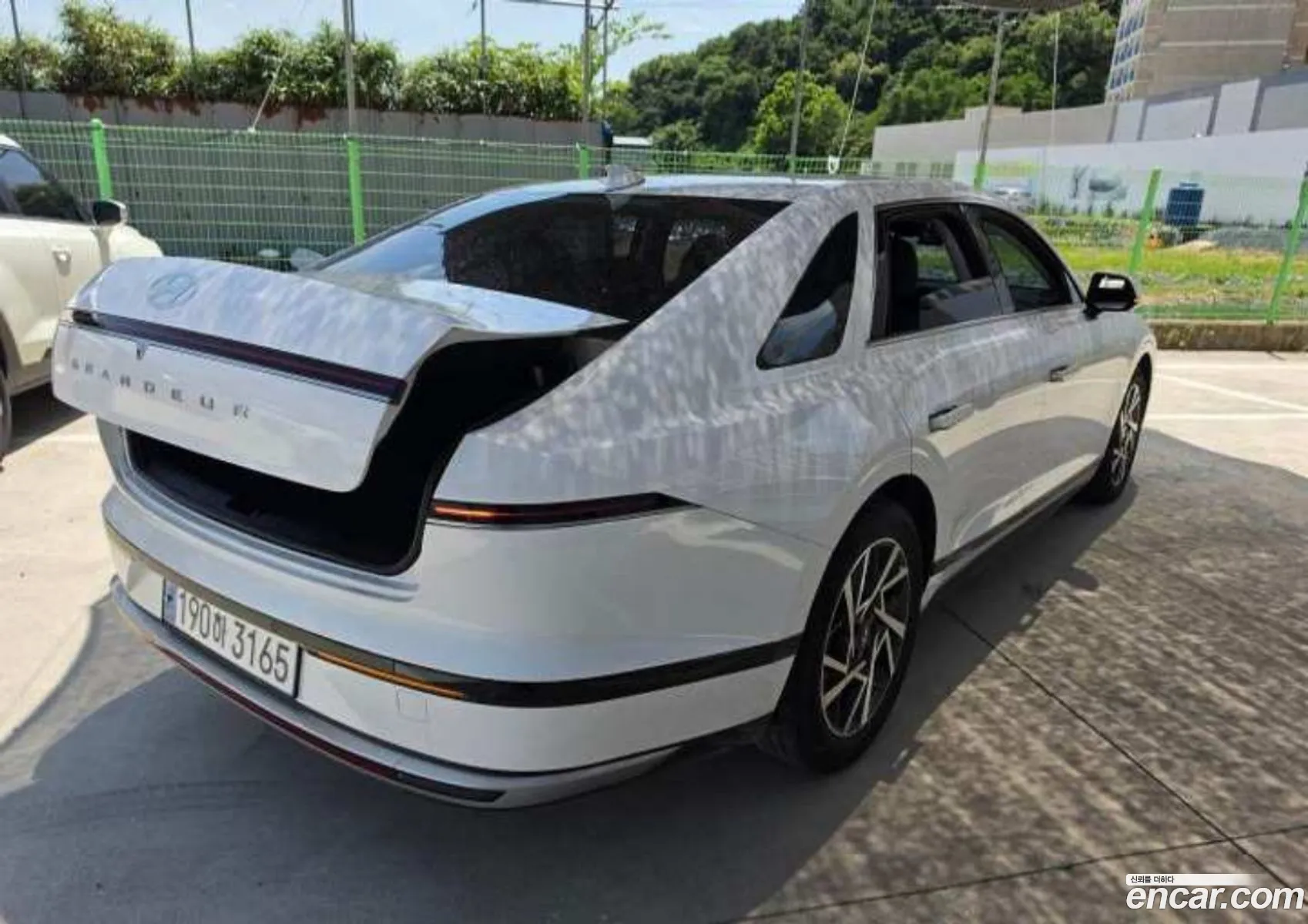 Hyundai Grandeur 2023 — 9