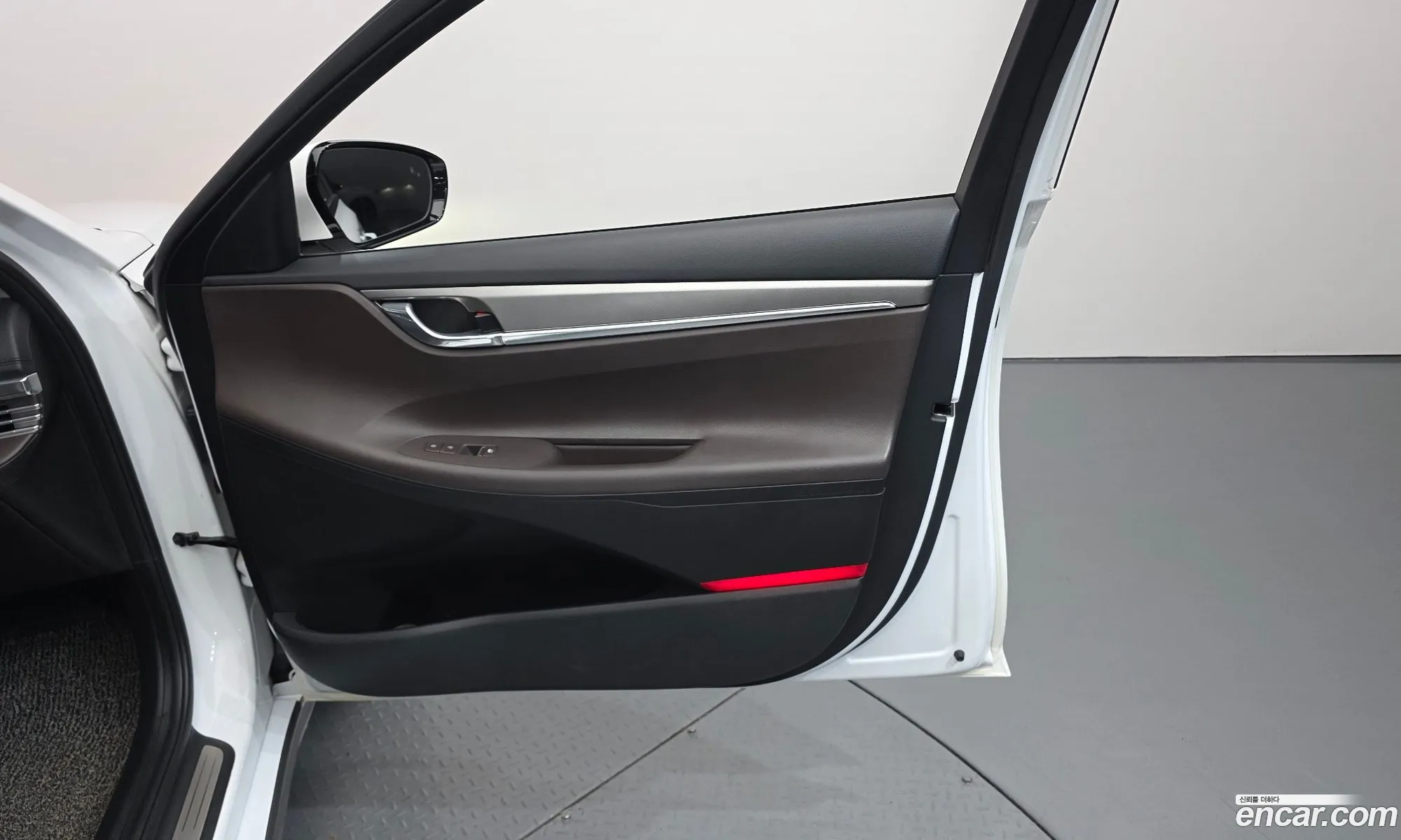 Hyundai Grandeur IG 2020 — 16