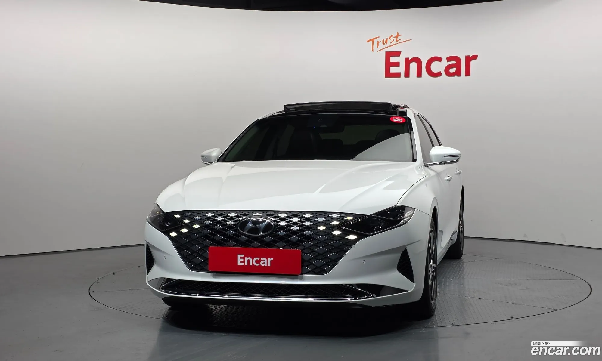 Hyundai Grandeur IG 2020 — 23