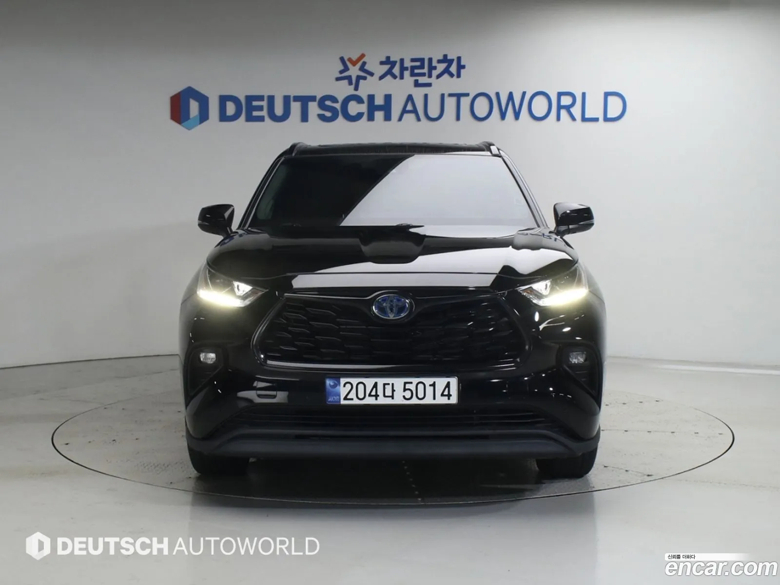 Toyota Highlander 2023 — 4