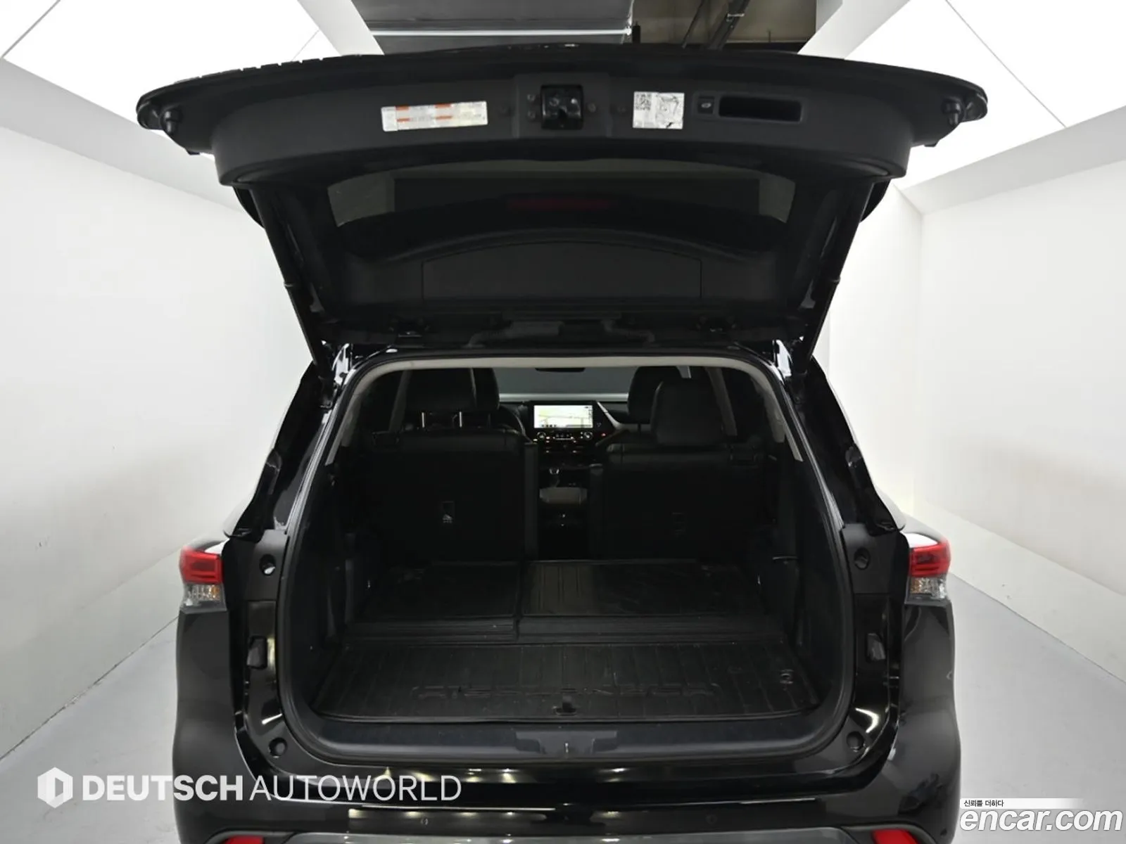 Toyota Highlander 2023 — 20