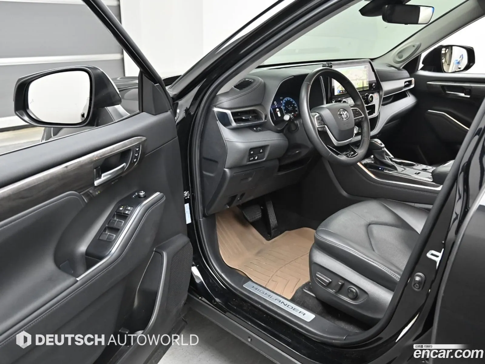 Toyota Highlander 2023 — 13