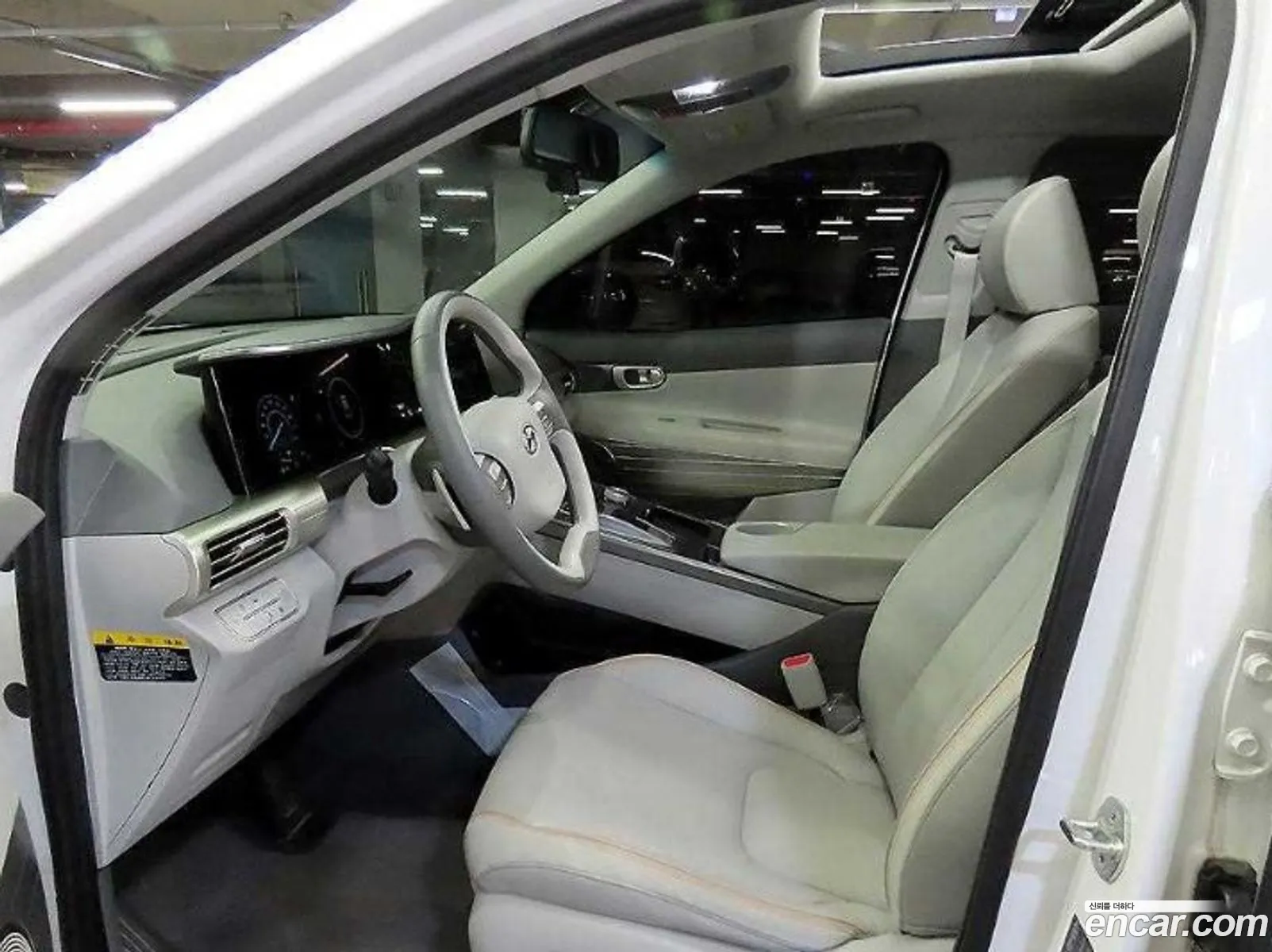 Hyundai Nexo 2024 — 18