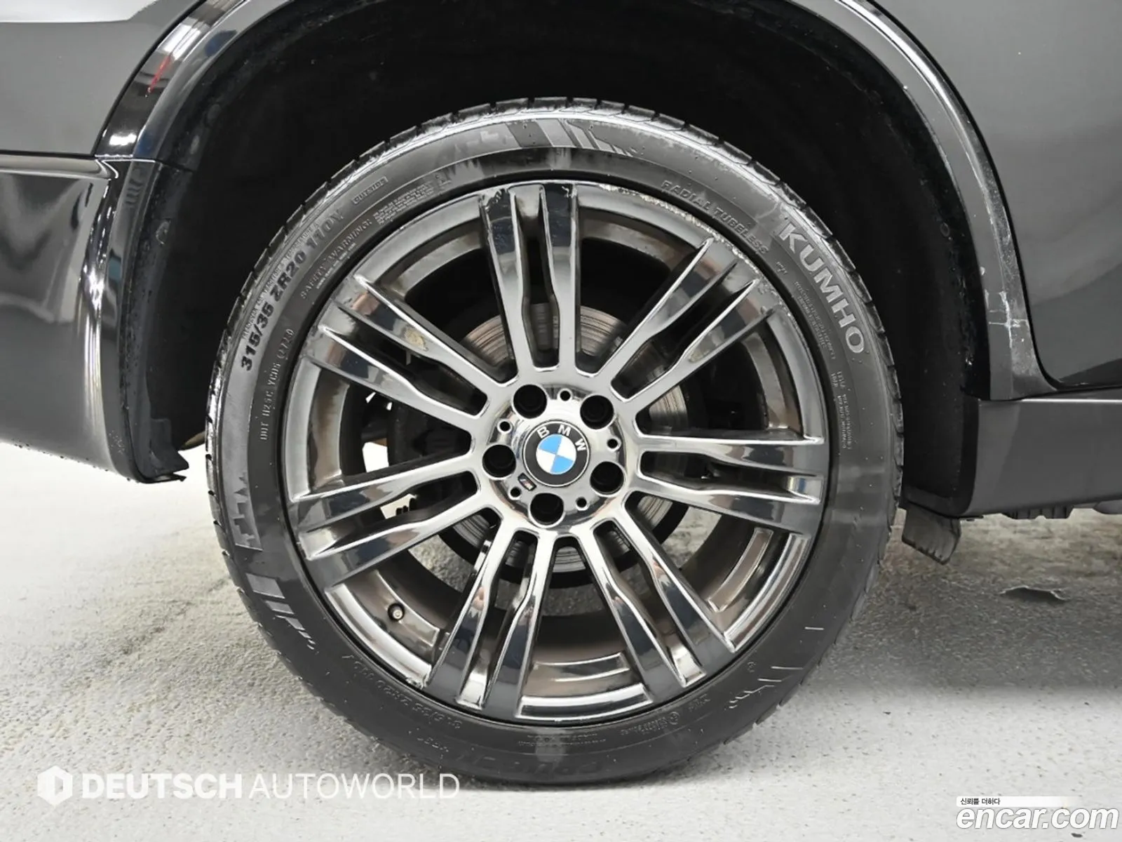 BMW X5 2012 — 18
