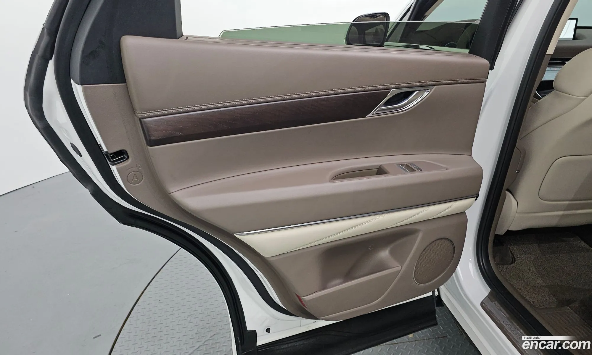 Genesis GV80 2023 — 20