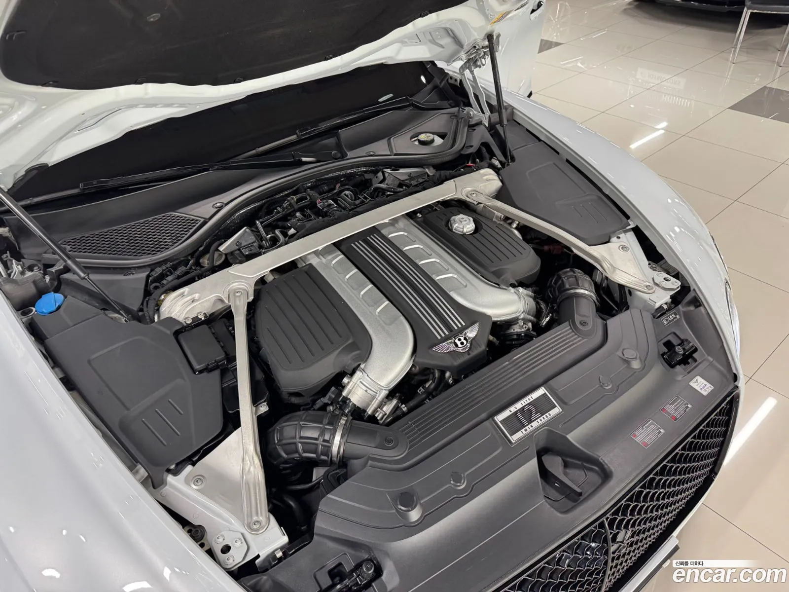 Bentley Continental GT 2019 — 14