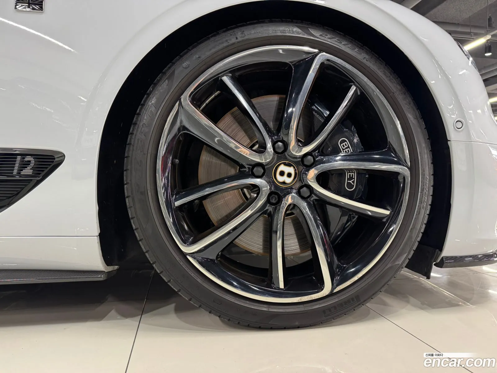 Bentley Continental GT 2019 — 12