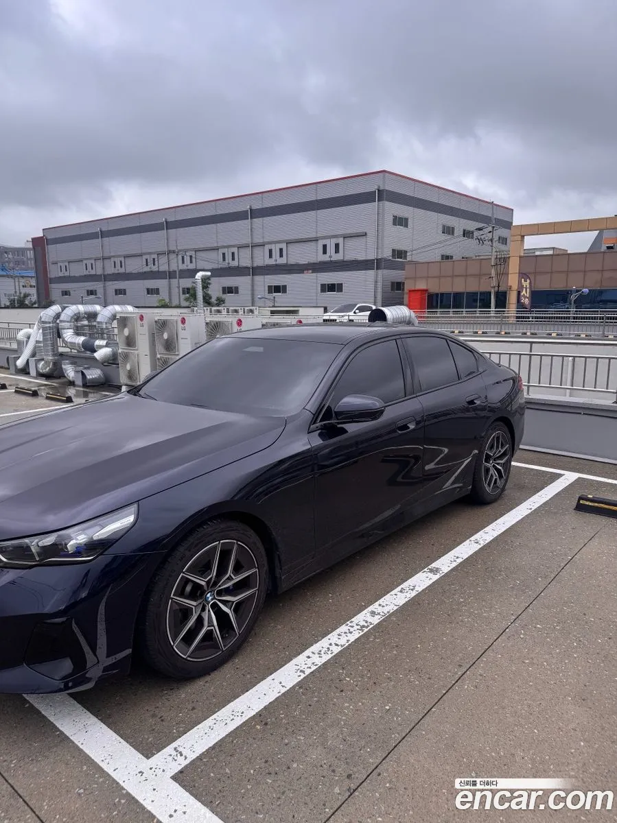 BMW 5 Series 2026 — 2