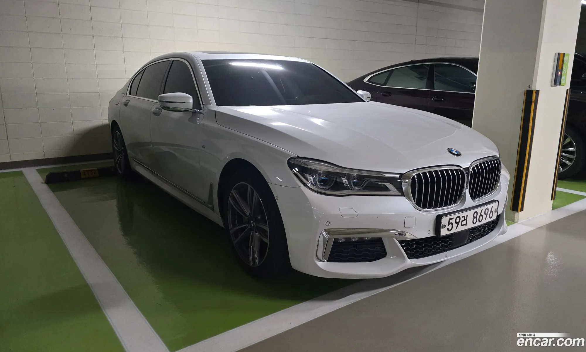 BMW 7 Series 2017 — 9