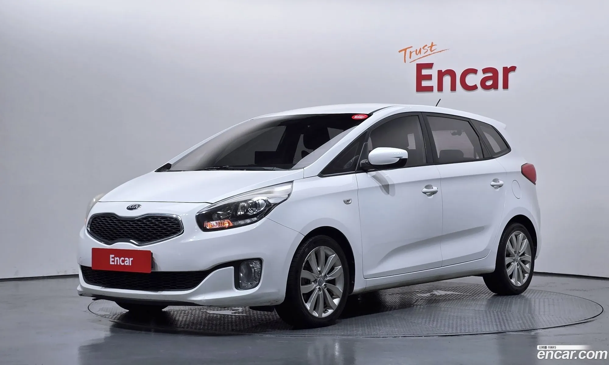 Kia Carens 2013 KNAHT815BEK013243 — 2