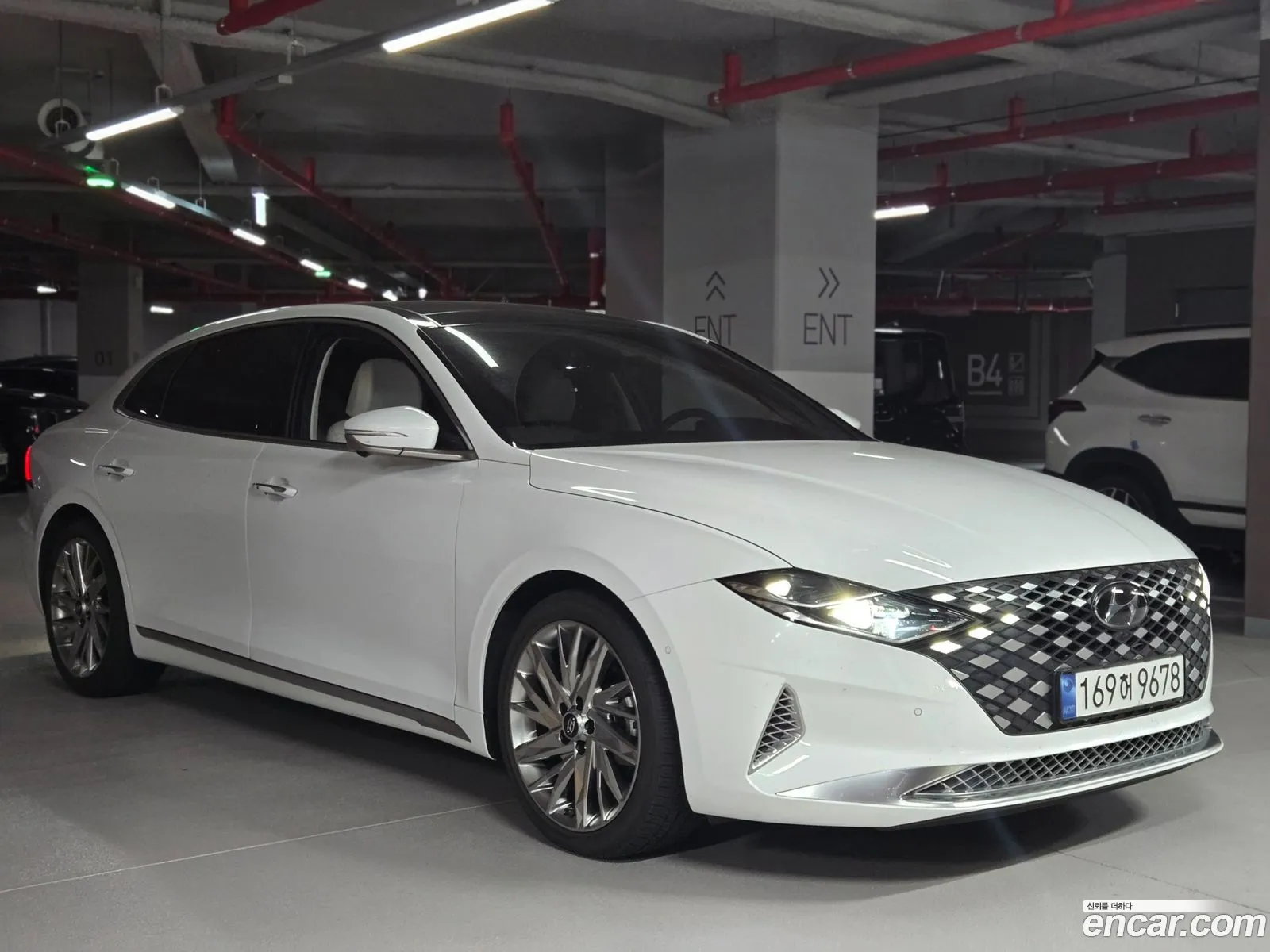 Hyundai Grandeur IG 2022 — 3