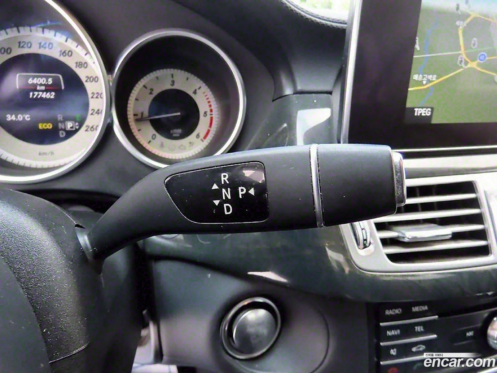 Mercedes-Benz CLS-Class W218 2016 — 10