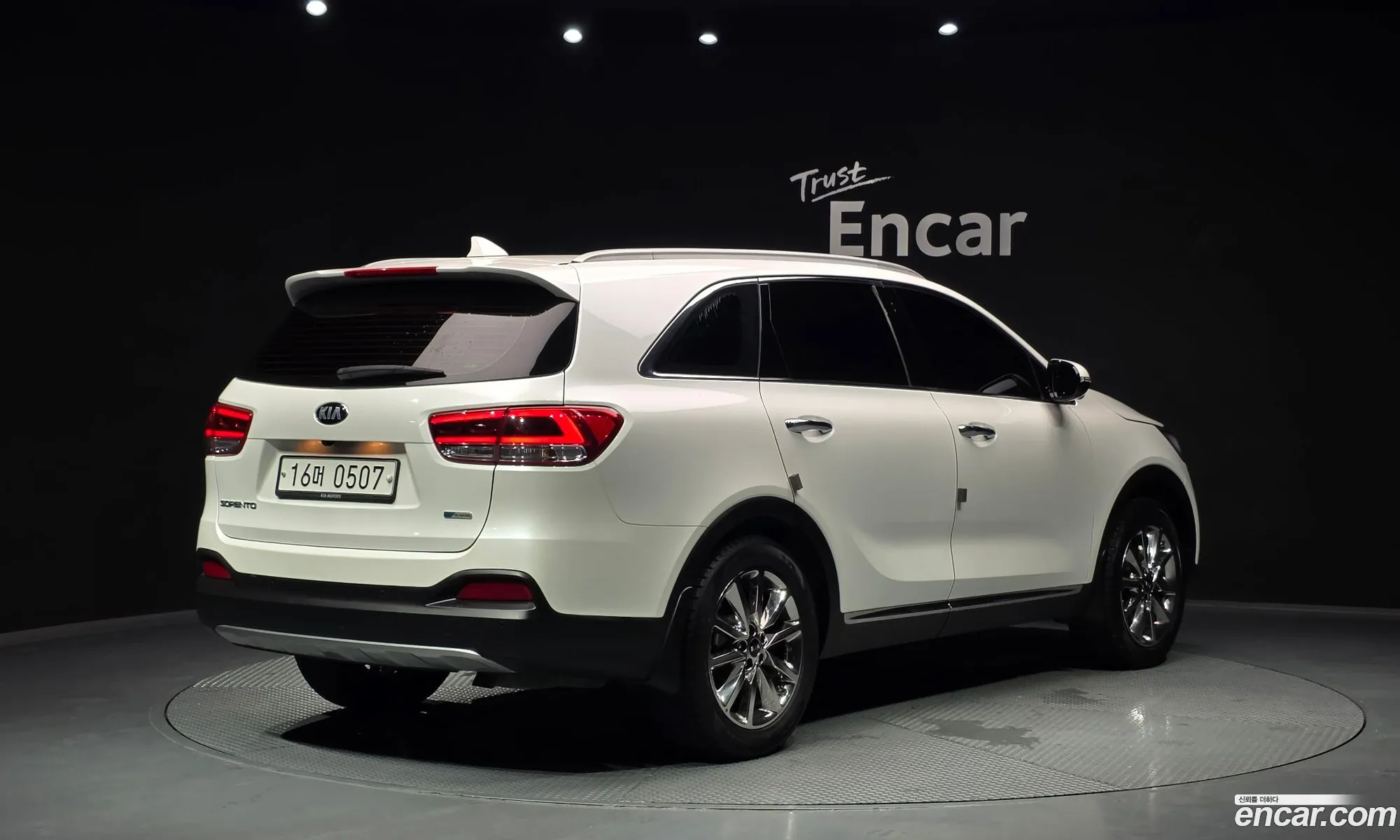 Kia Sorento 2016 — 18