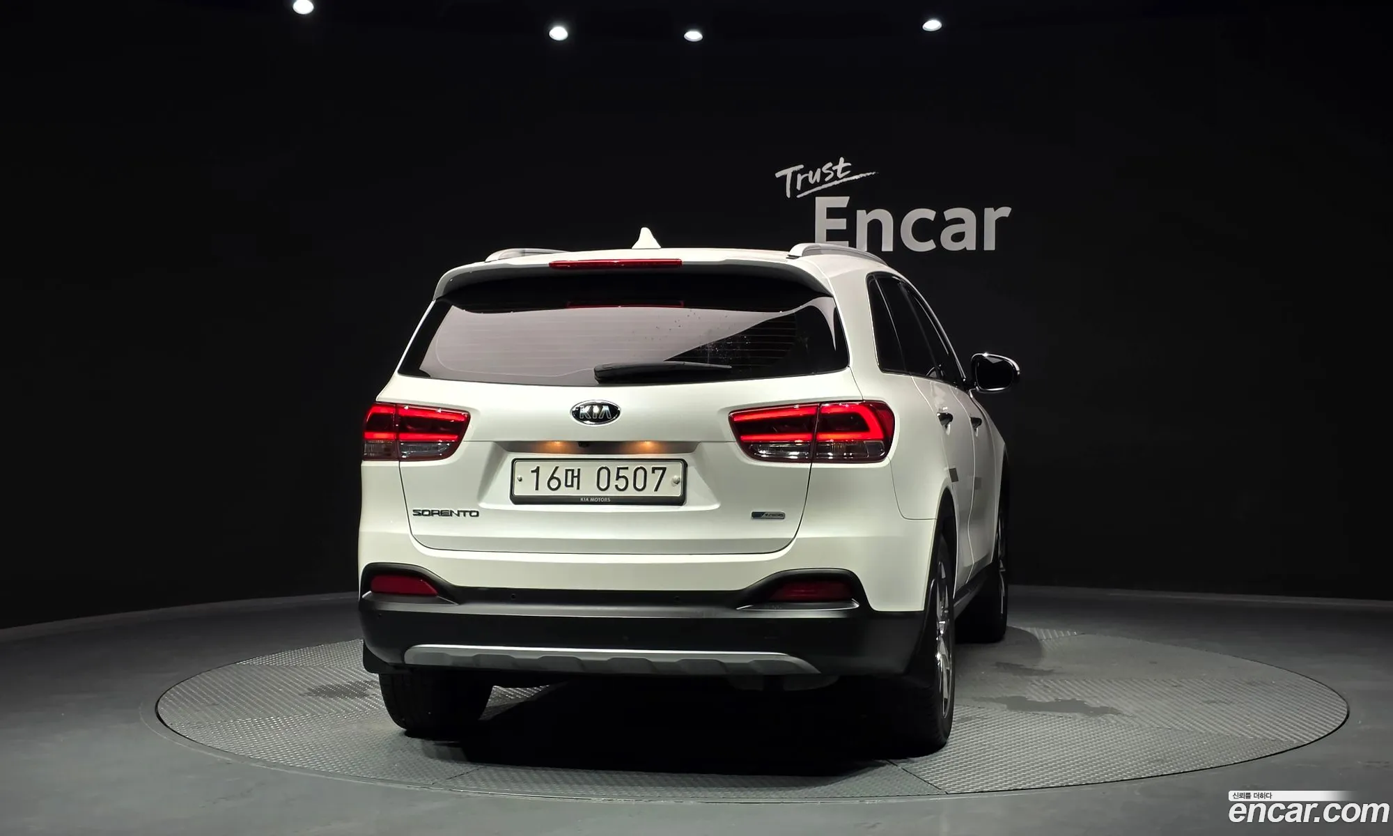 Kia Sorento 2016 — 19