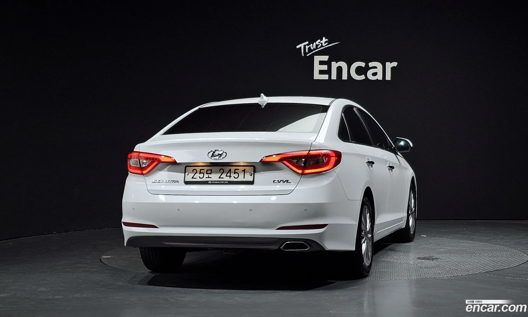 Hyundai LF Sonata 2017 — 3