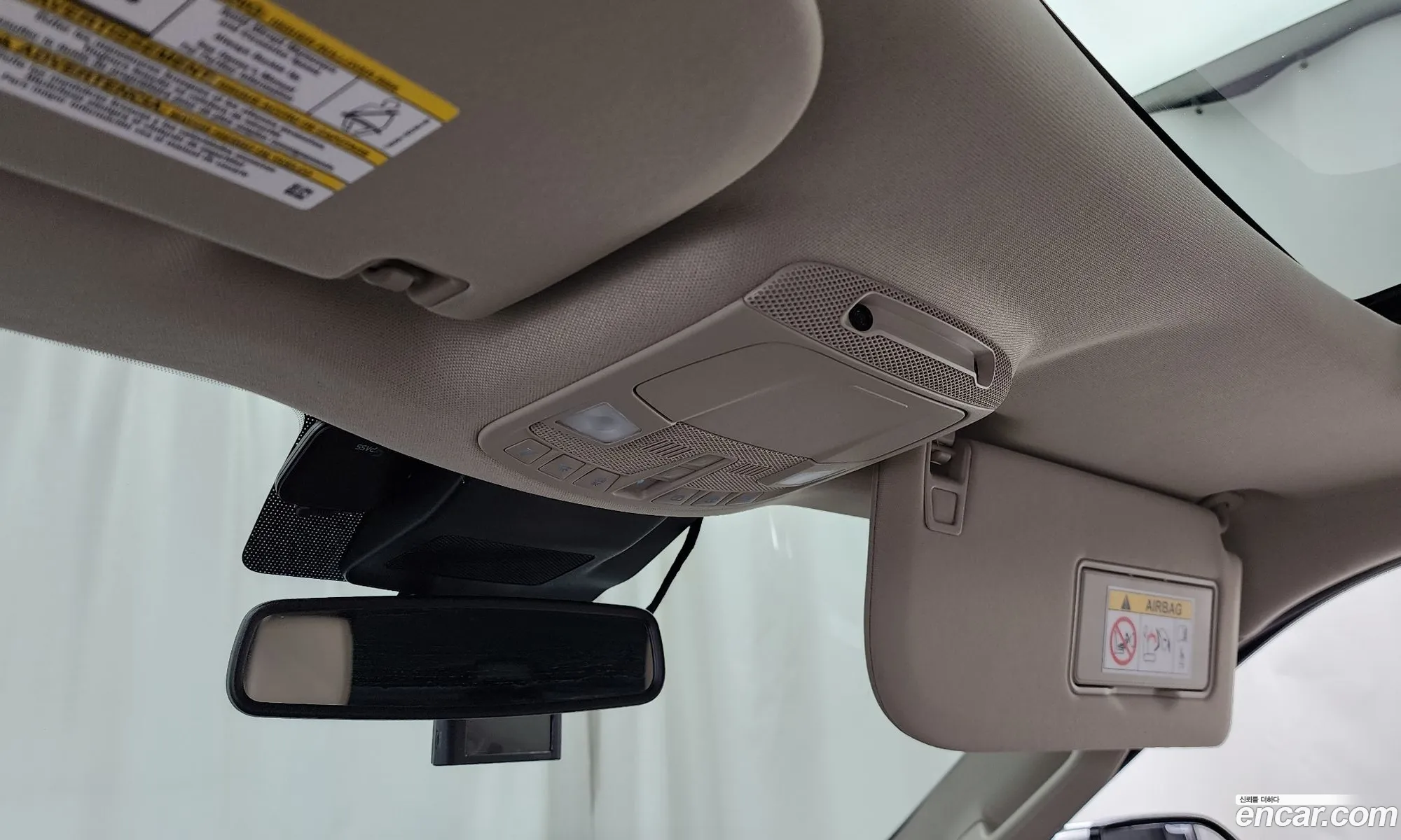Ford Expedition 2021 1FMJU1MT000000000 — 19