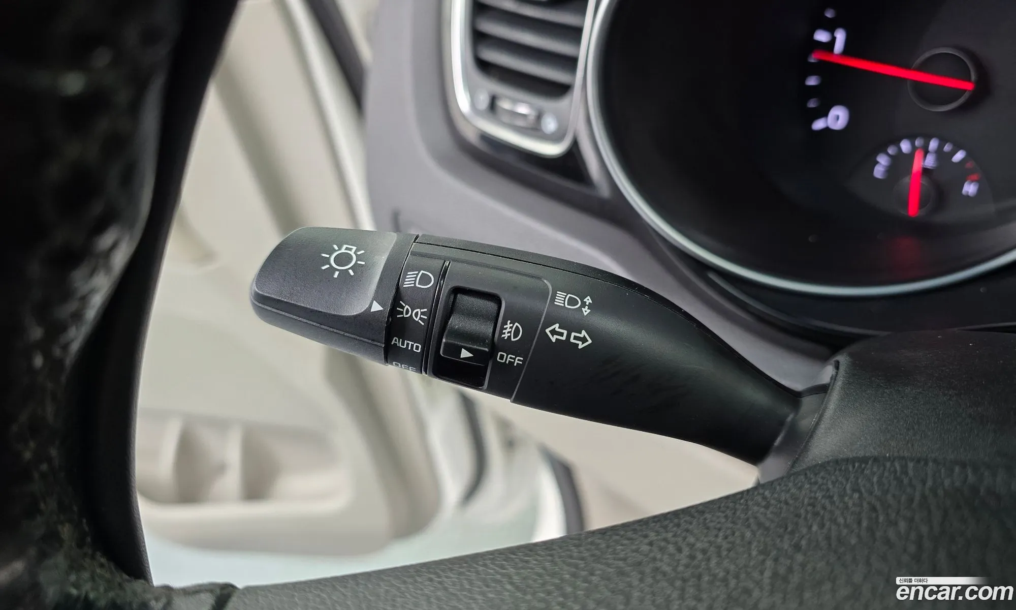 Kia Carnival 2015 — 20